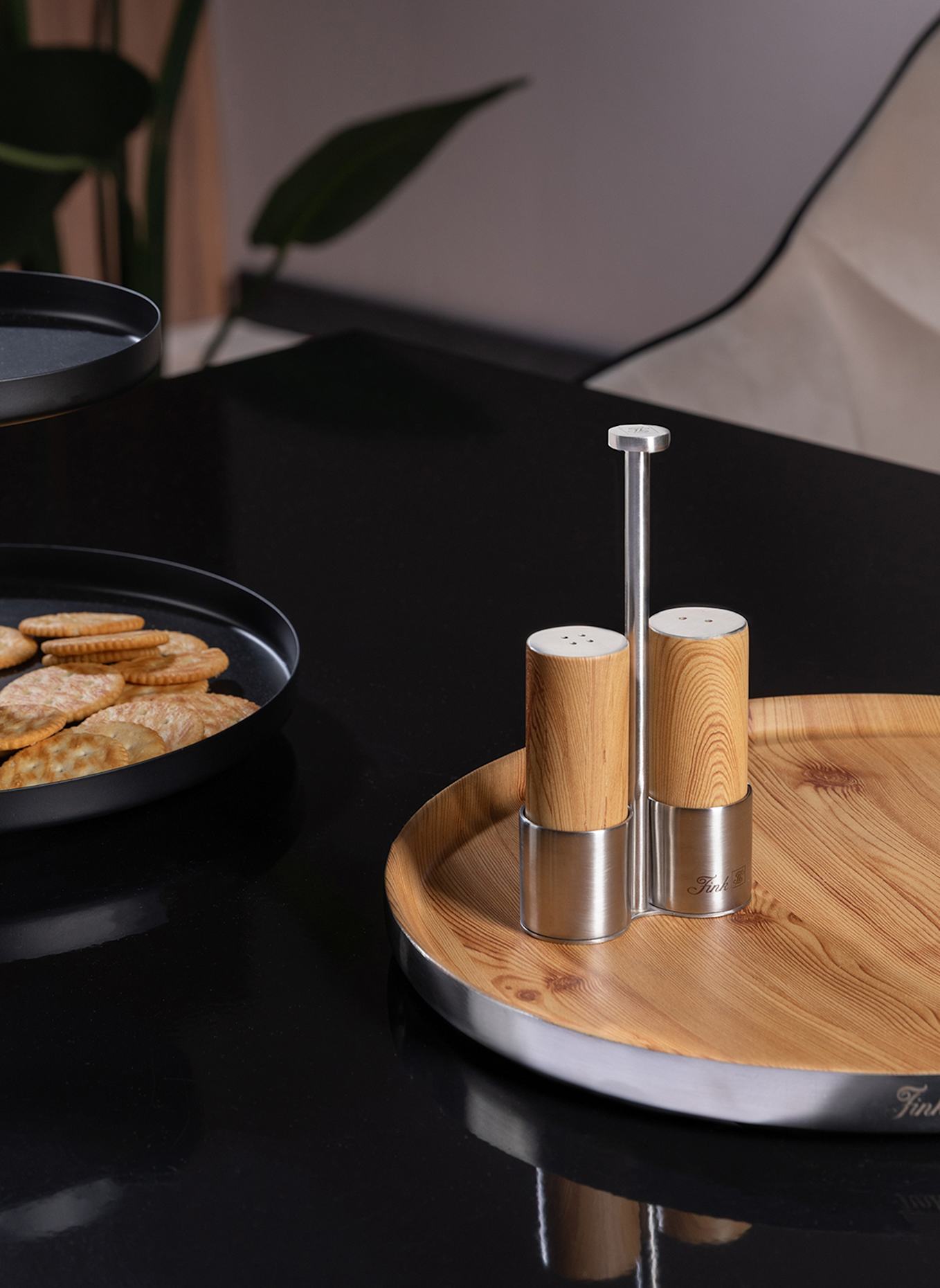 Fink Salz- und Pfefferstreuer TIMBER: SILBER/ BRAUN