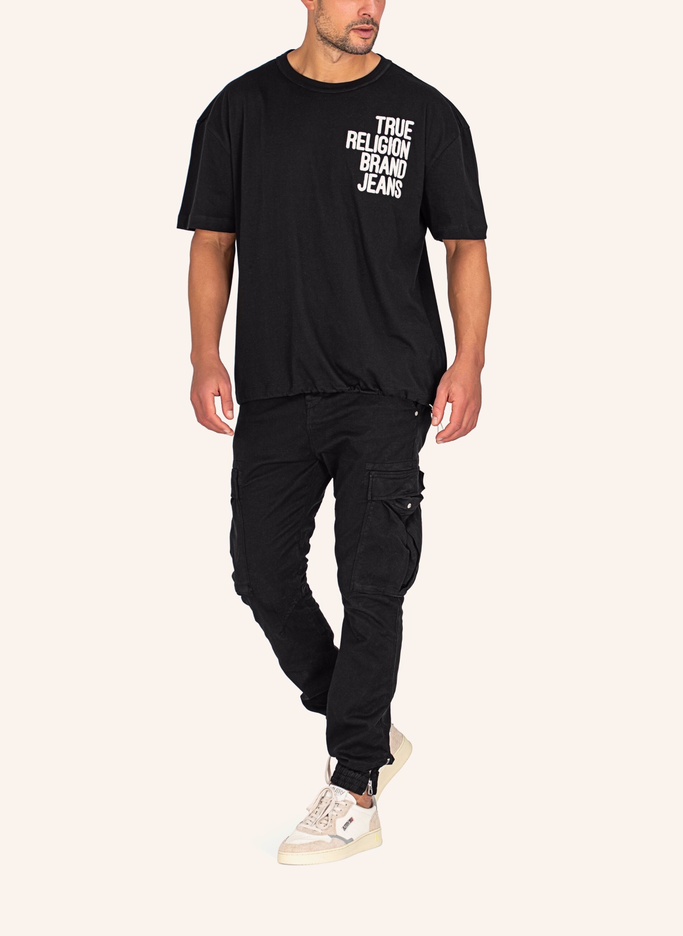 TRUE RELIGION T-Shirt DROP SHOULDER EMBRO BUNGEE, Farbe: SCHWARZ (Bild 6)