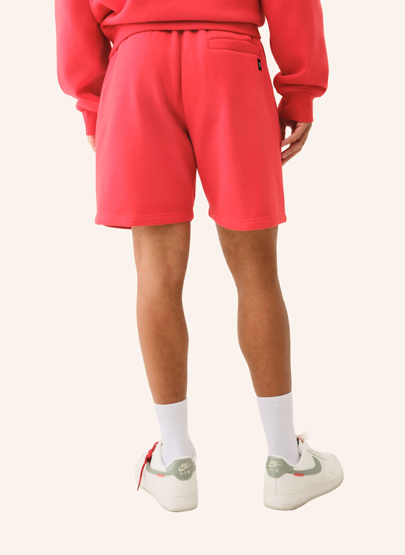 TRUE RELIGION Sweatshorts: ROT