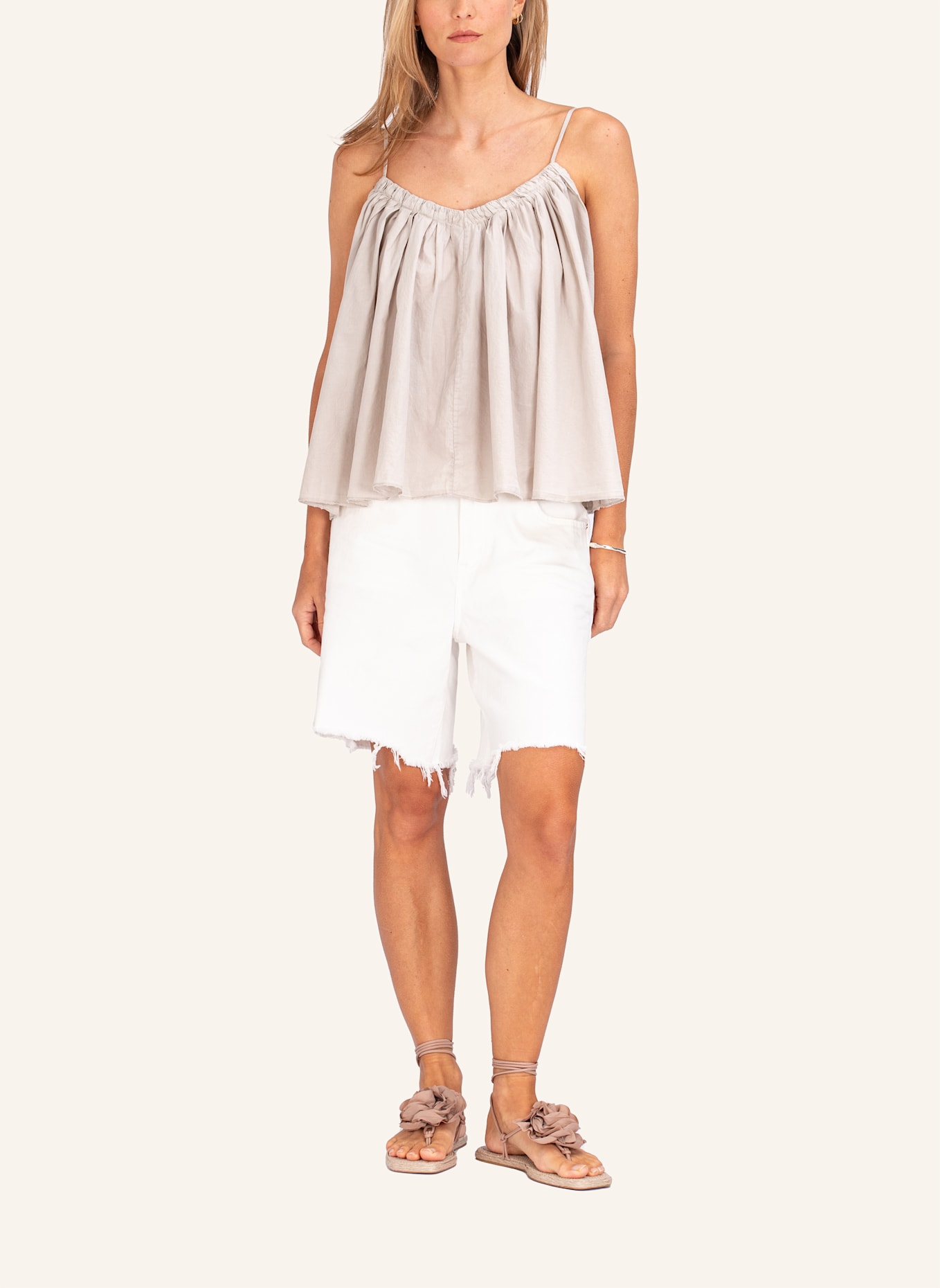 TRUE RELIGION Jeansshorts LEAH: WEISS