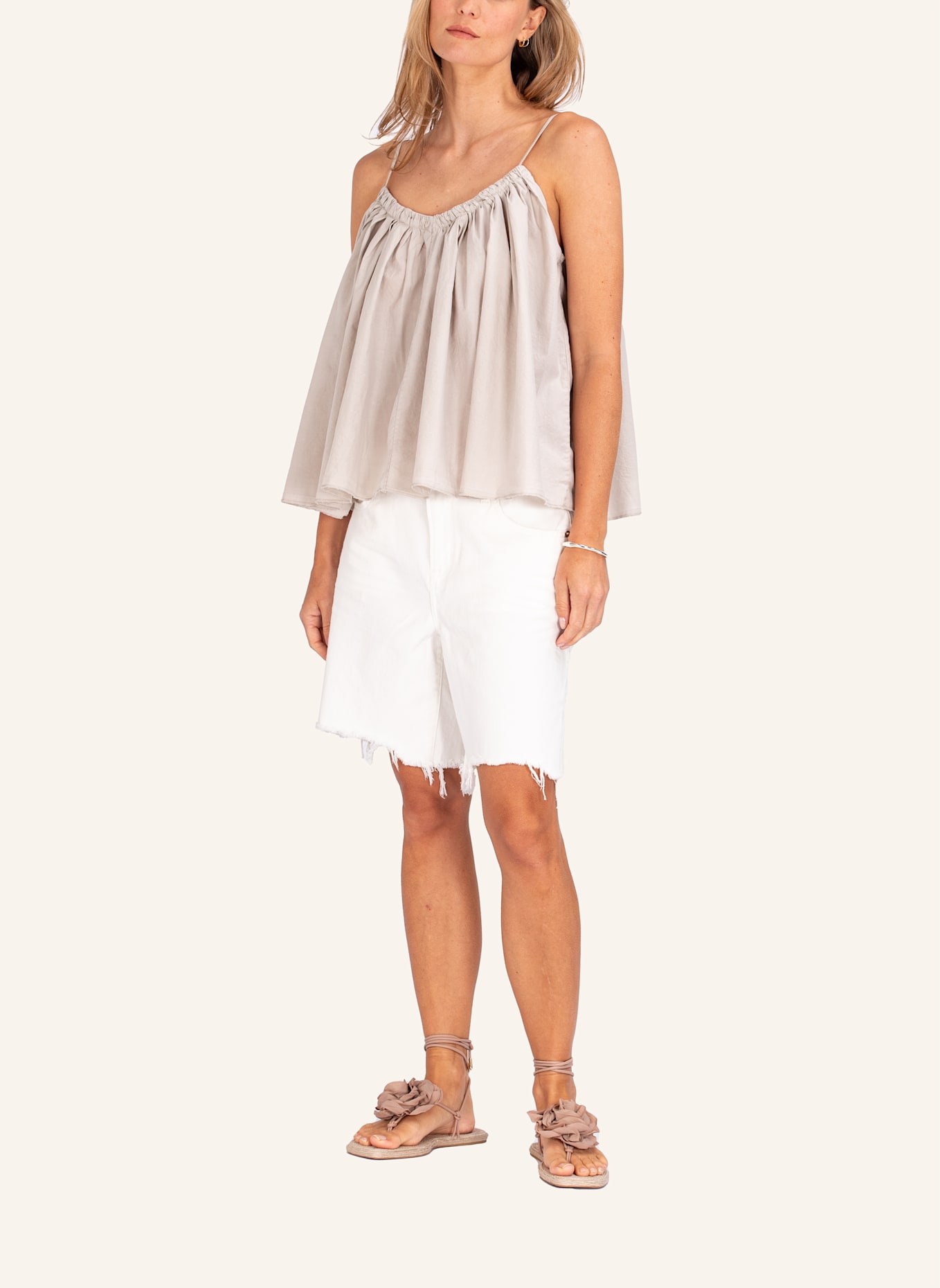 TRUE RELIGION Jeansshorts LEAH: WEISS