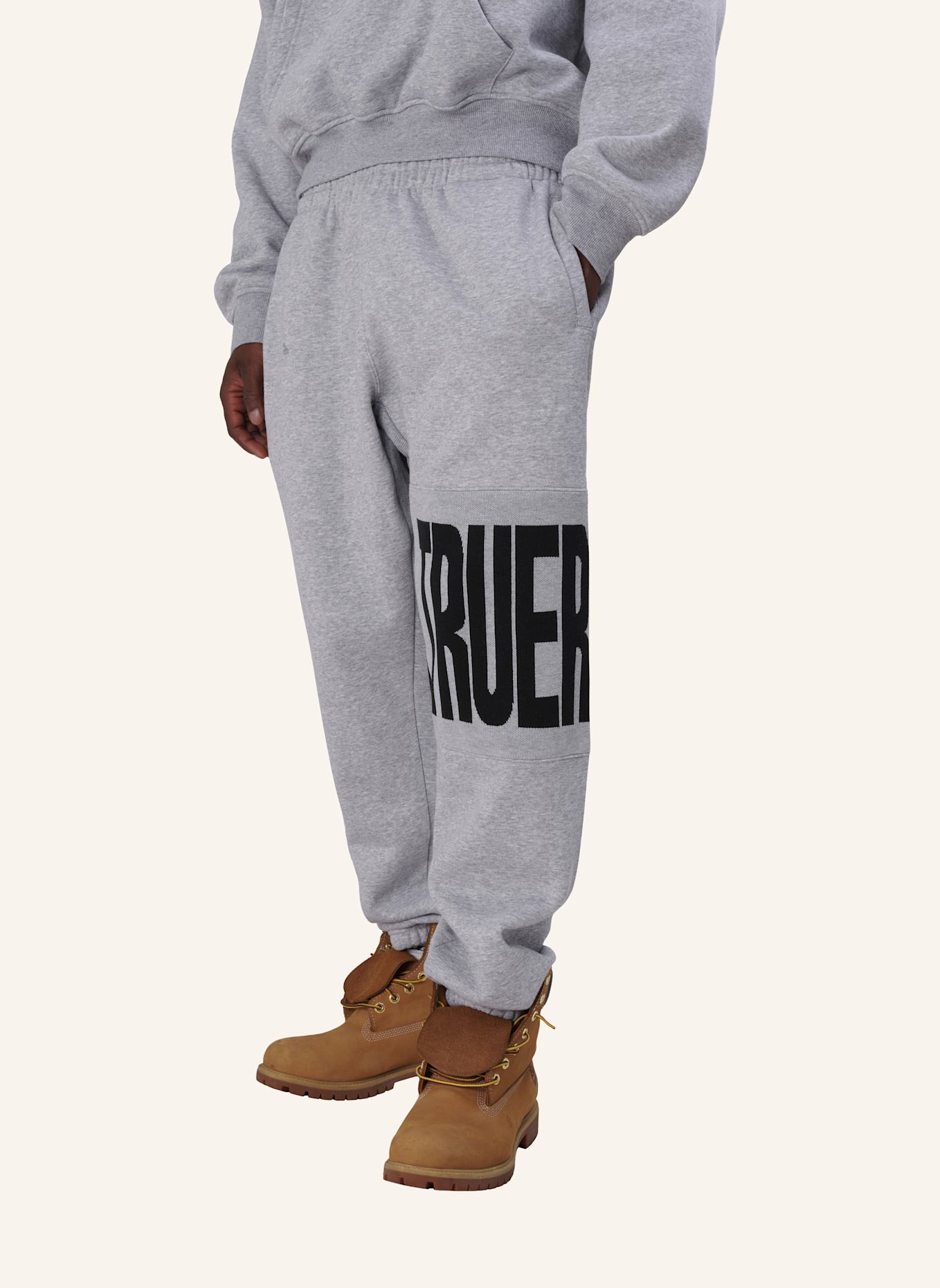 TRUE RELIGION Sweatpant: GRAU