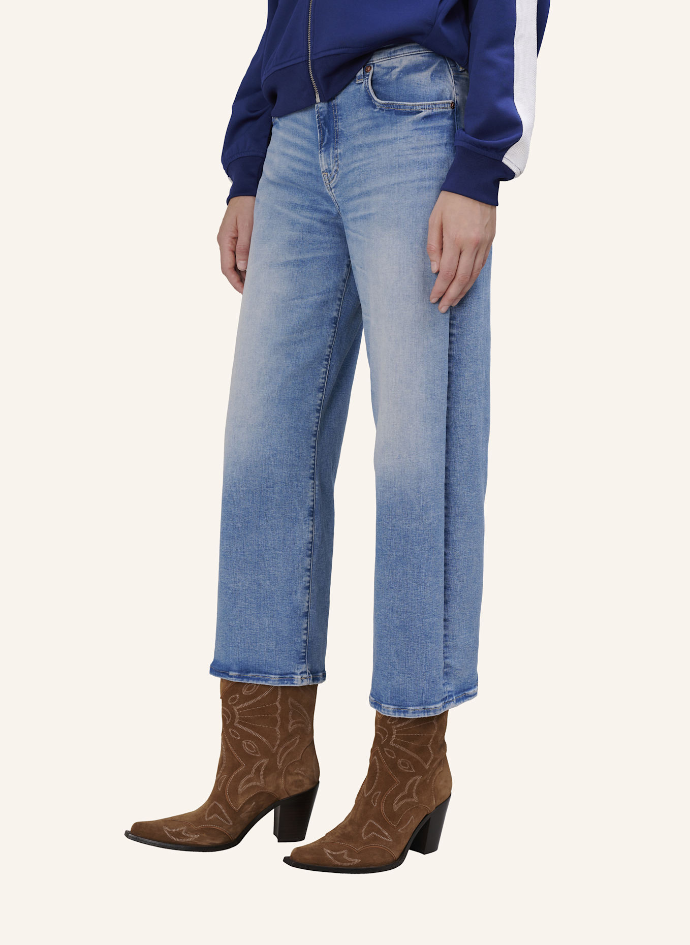 TRUE RELIGION Wide Leg Jeans VOLUME CROP: HELLBLAU/ HELLGRAU