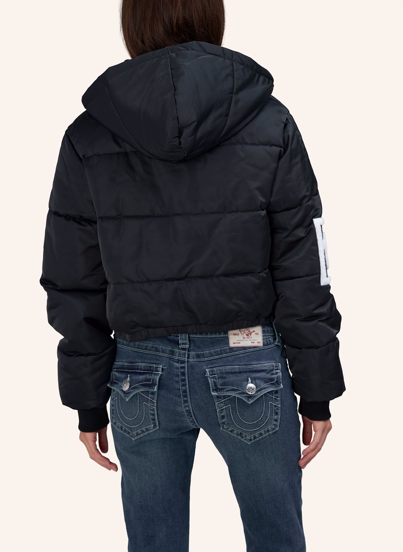 TRUE RELIGION Cropped-Puffer-Jacke: SCHWARZ