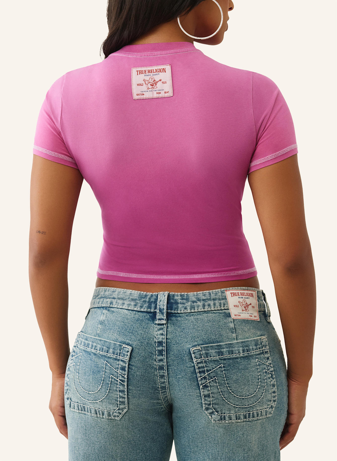 TRUE RELIGION T-Shirt Cropped: FUCHSIA