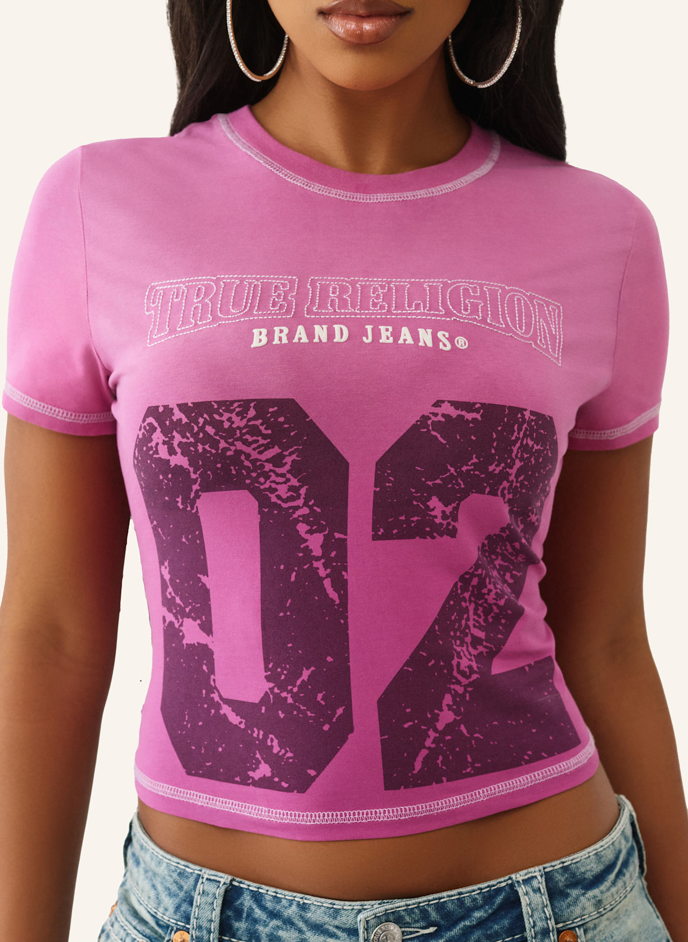 TRUE RELIGION T-Shirt Cropped: FUCHSIA
