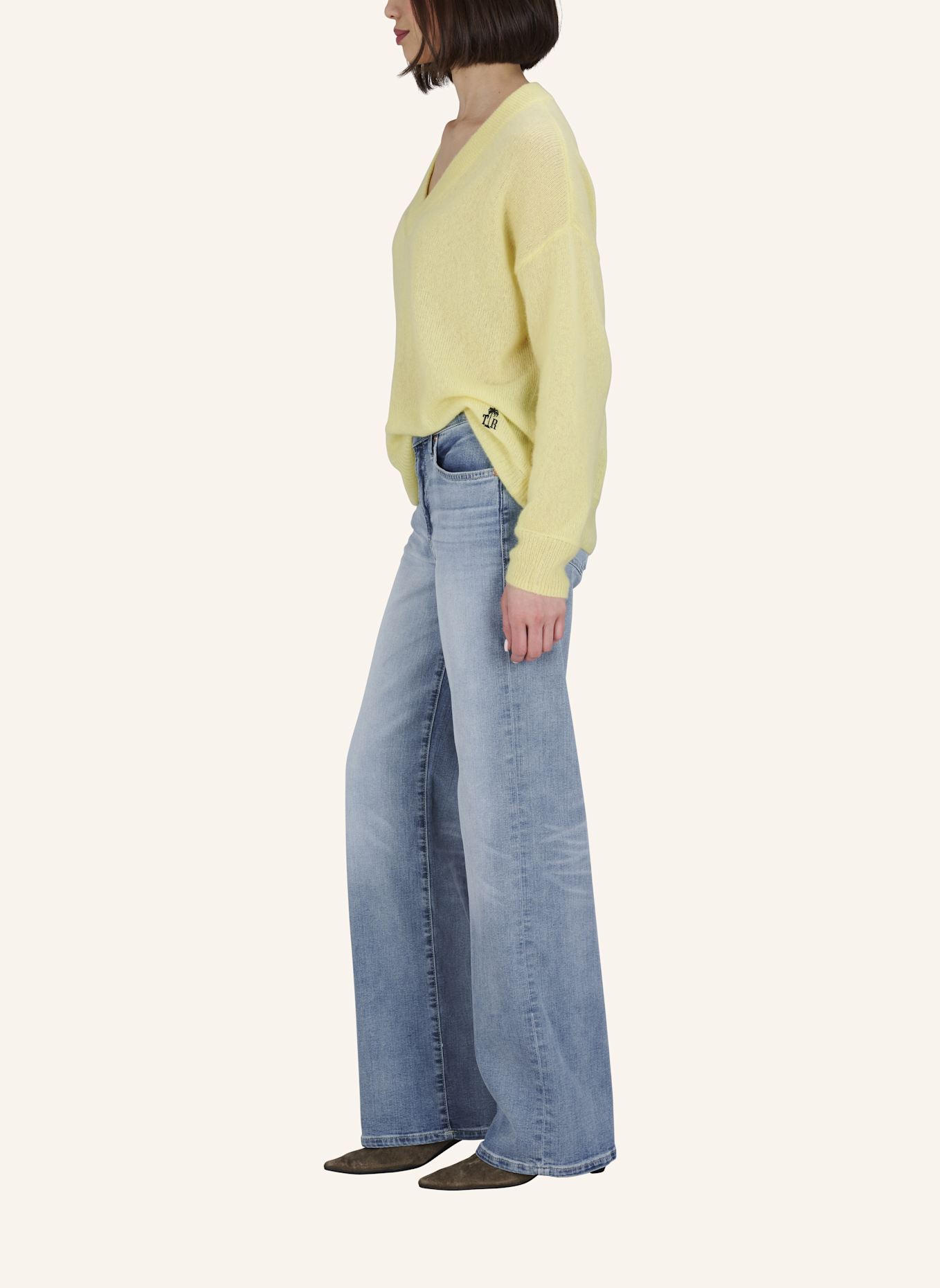 TRUE RELIGION Pullover V-Neck AMARA: GELB