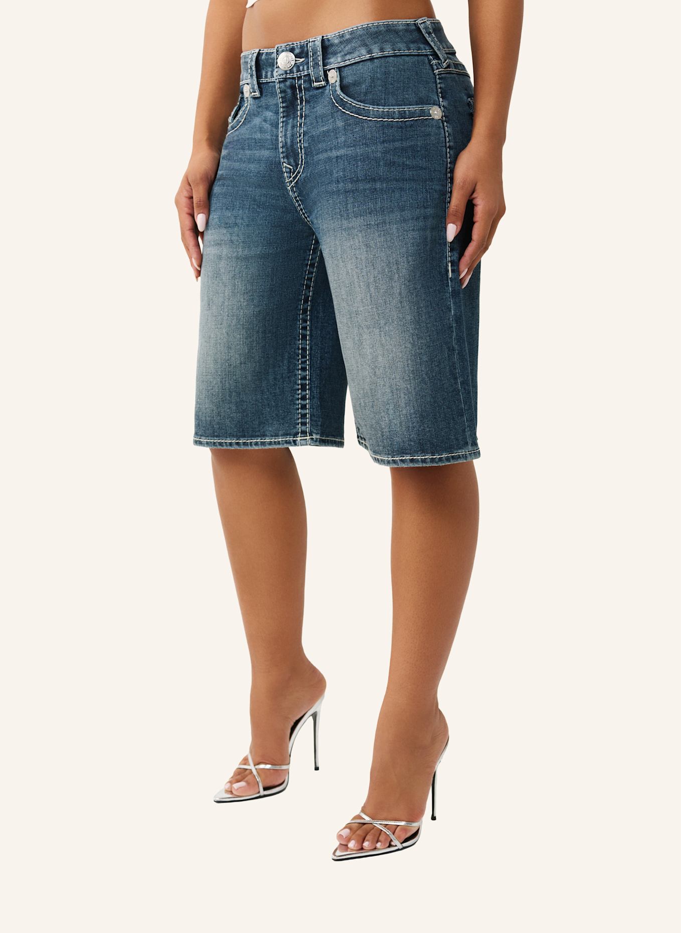 TRUE RELIGION Jeans Bermundas JORT: BLAU