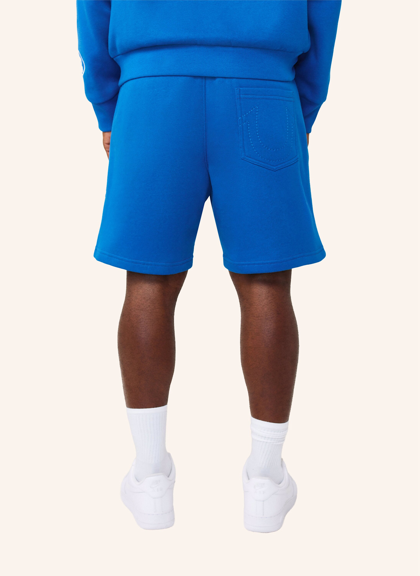 TRUE RELIGION Sweatshorts LOGO PATCH: BLAU