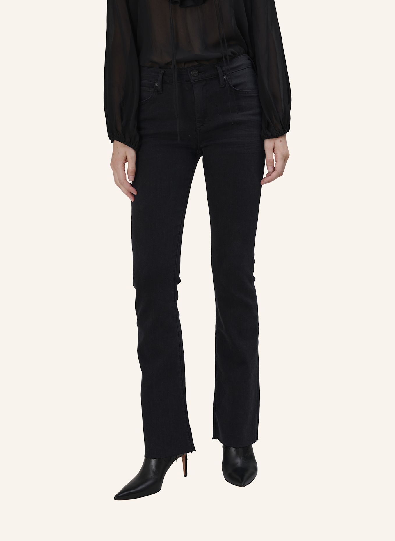 TRUE RELIGION Bootcut Jeans BECCA: SCHWARZ