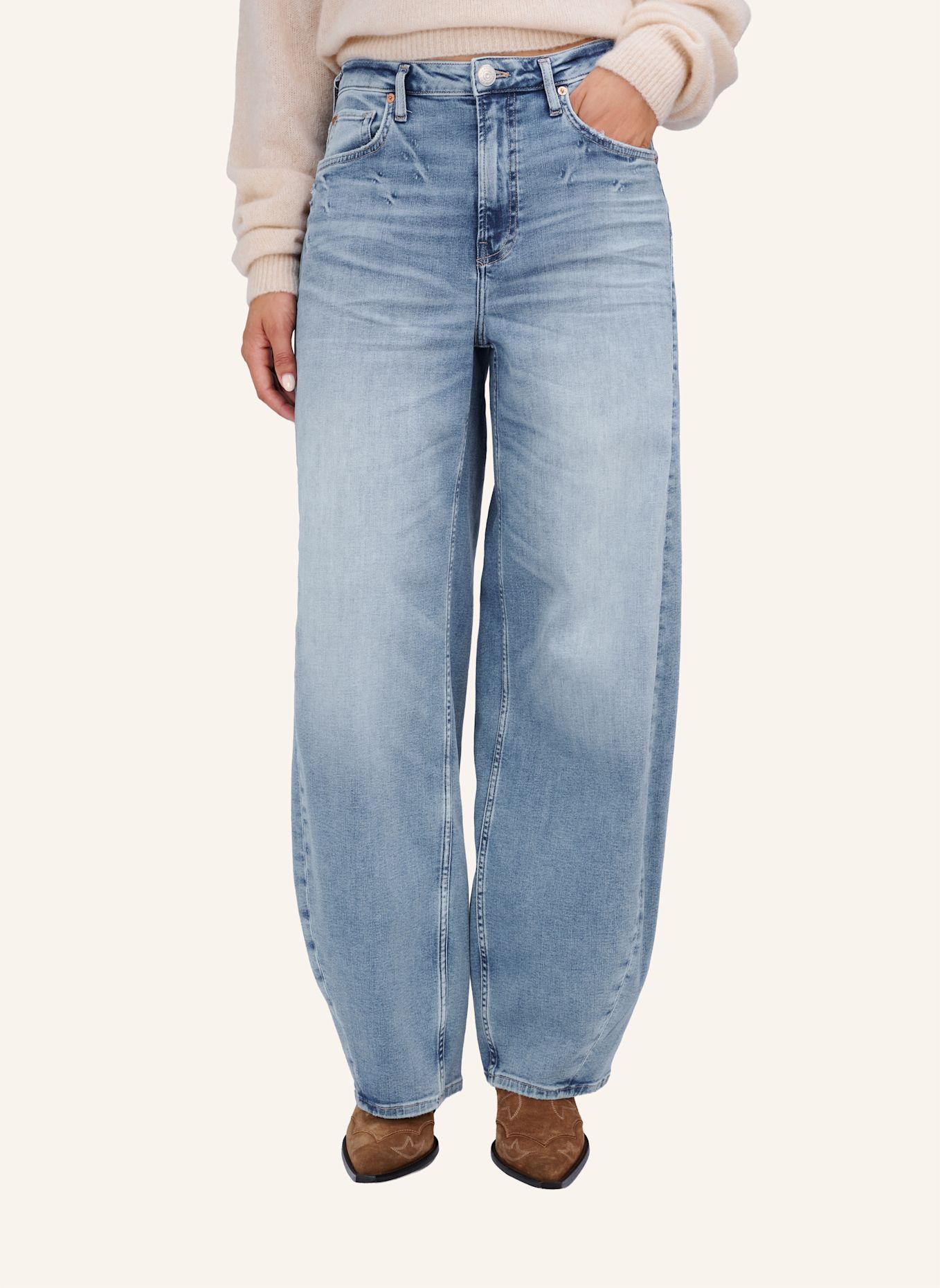TRUE RELIGION Barrel Jeans RUBY VOLUME: HELLBLAU / HELLGRAU