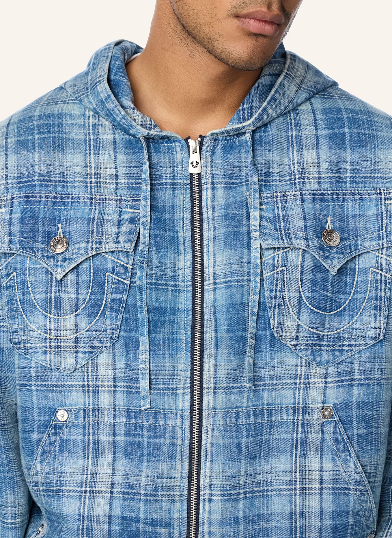 TRUE RELIGION Jacke: SCHWARZ