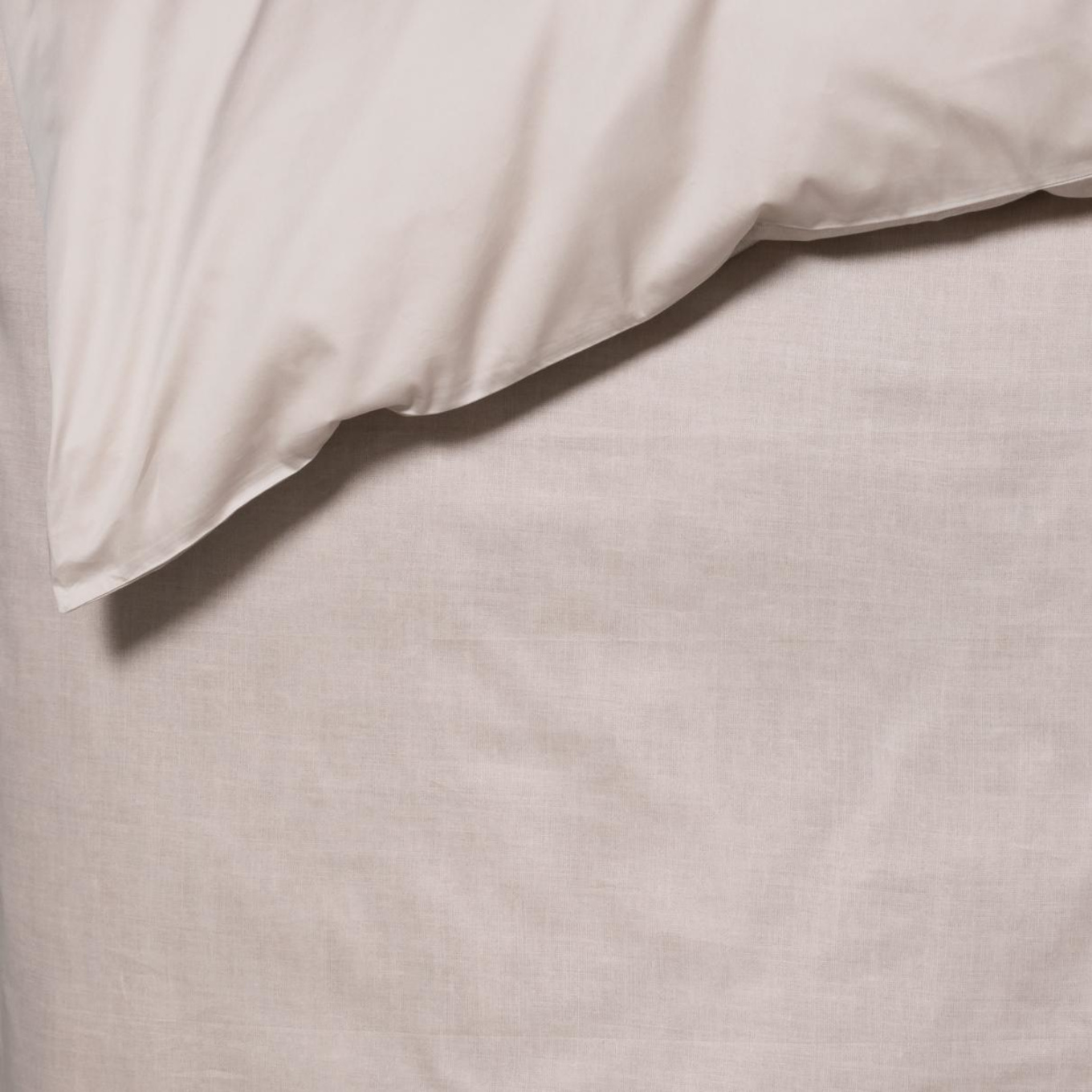 AIGNER x BETTENRID Bettwäsche-Garnitur INFINITY: BEIGE