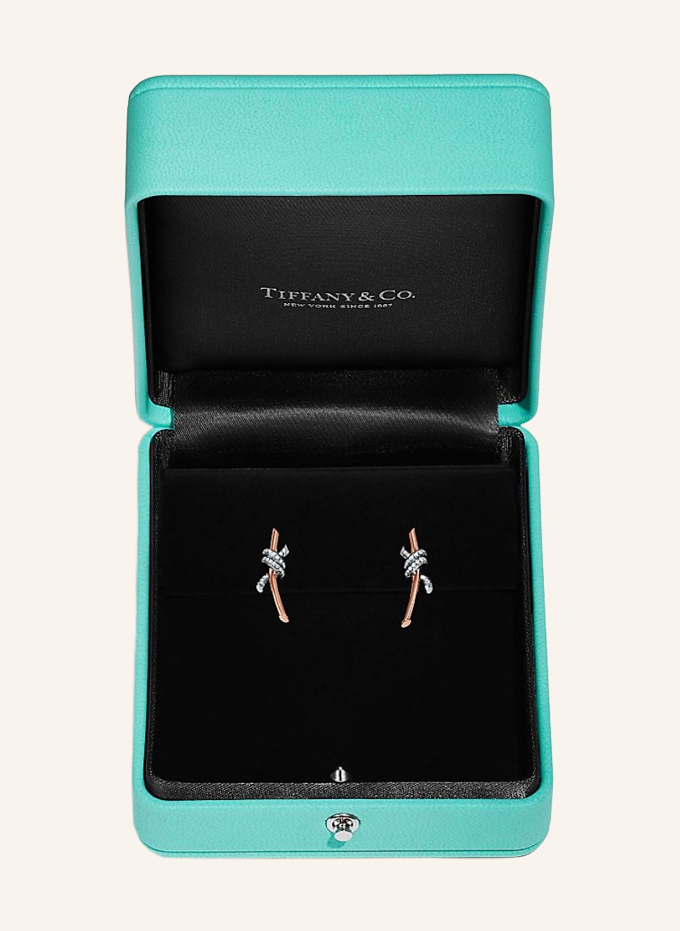 TIFFANY & Co. Kolczyki TIFFANY KNOT z 18-karatowego różowego złota i platyny z brylantami: RÓŻOWOZLOTY/ SREBRNY