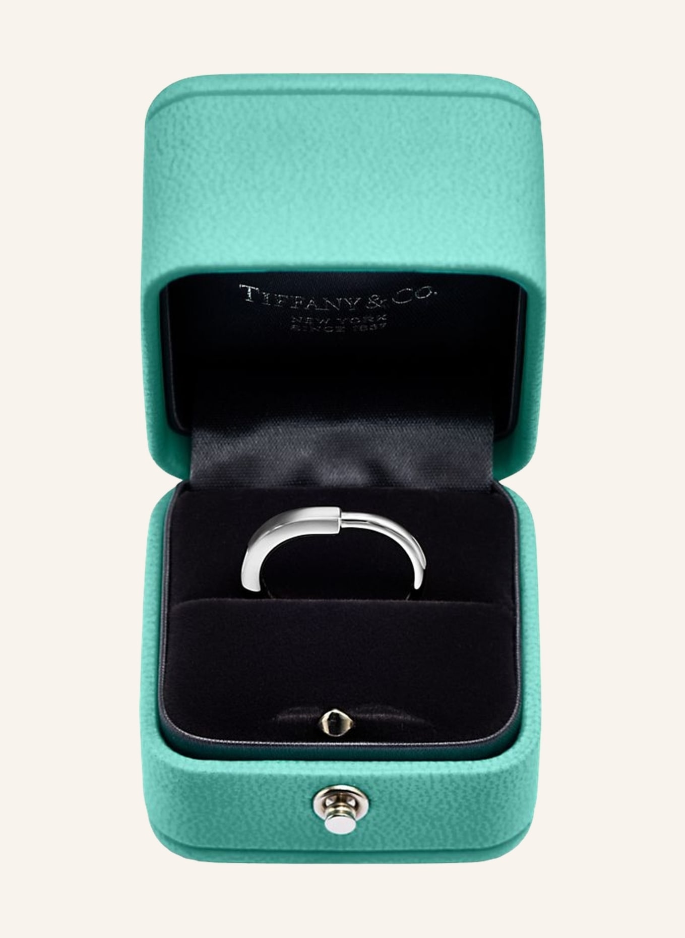 TIFFANY & Co. Ring TIFFANY LOCK aus 18 Karat Weißgold mit Diamanten im runden Brillantschliff, Farbe: SILBER (Bild 4)