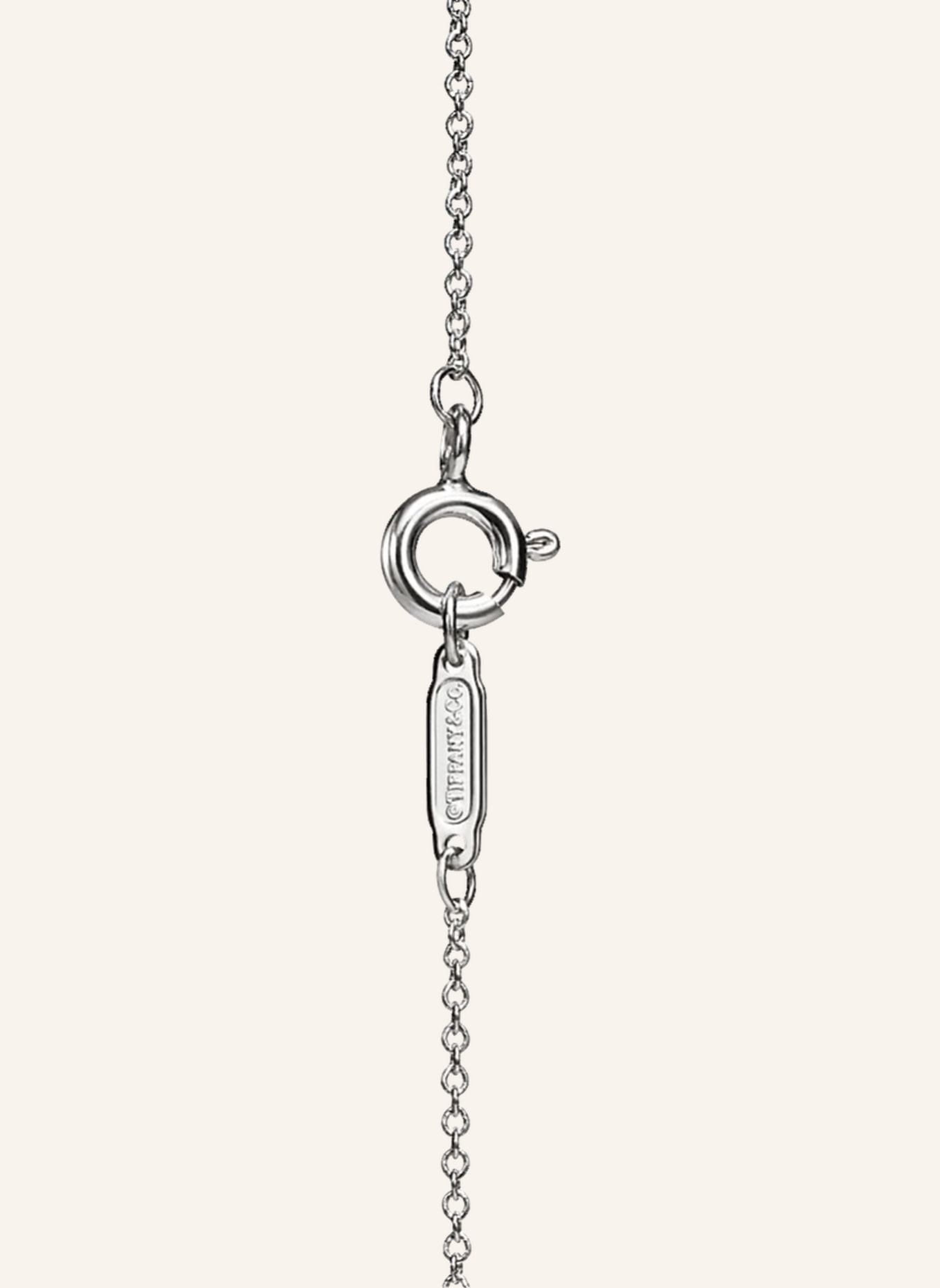 TIFFANY & Co. Naszyjnik z zawieszką w kształcie serca i grawurą MUM ze srebra sterling, Kolor: SREBRNY (Obrazek 3)