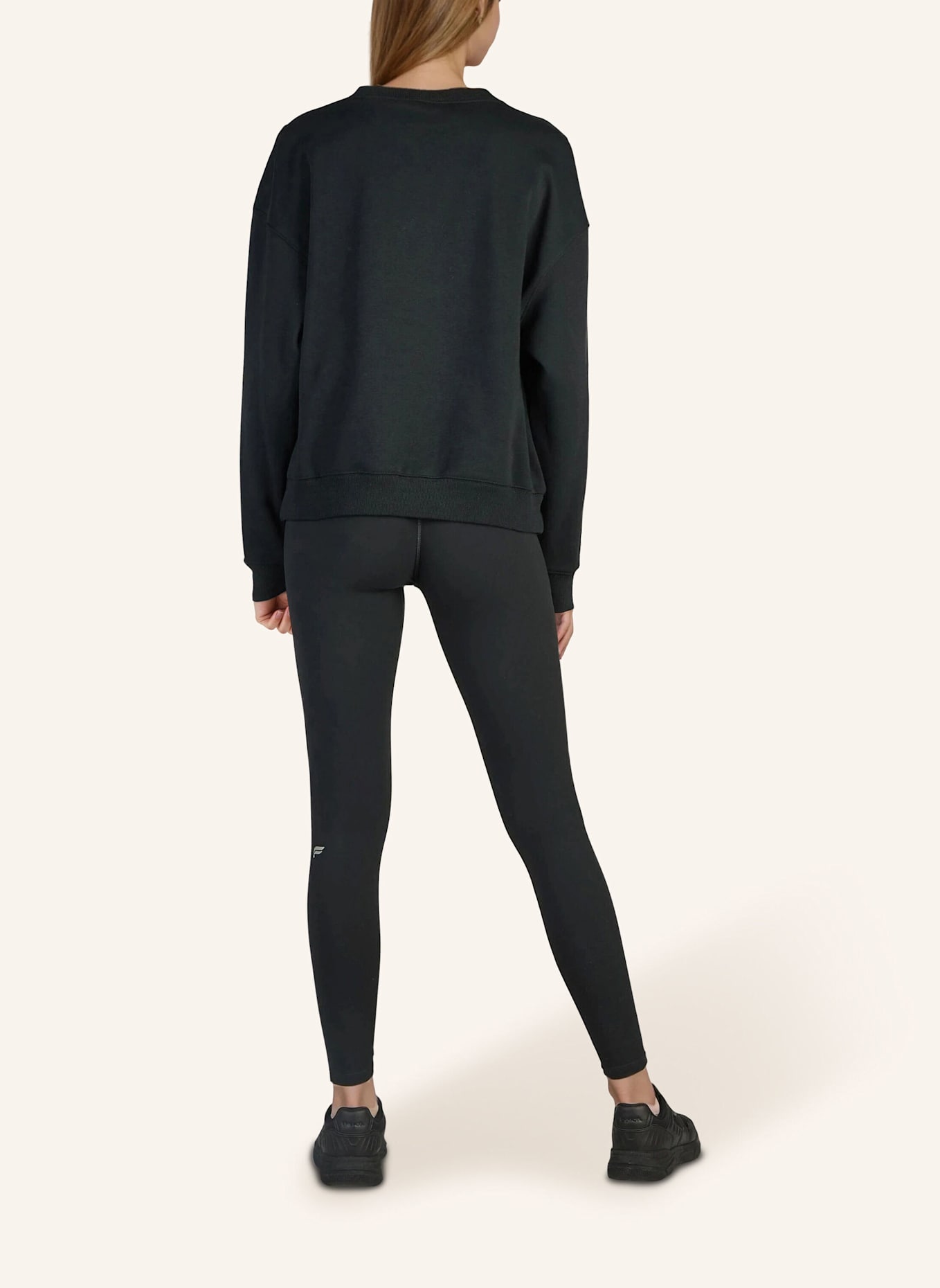 Fabletics Sweatshirt COZY FLEECE CREW NECK: SCHWARZ