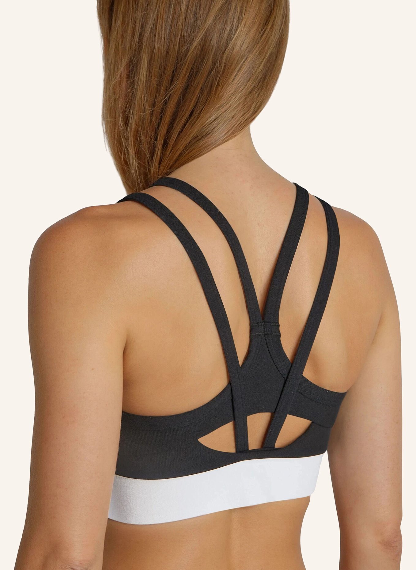 Fabletics Sport-BH PRINCIPAL LONGLINE MEDIUM IMPACT: SCHWARZ