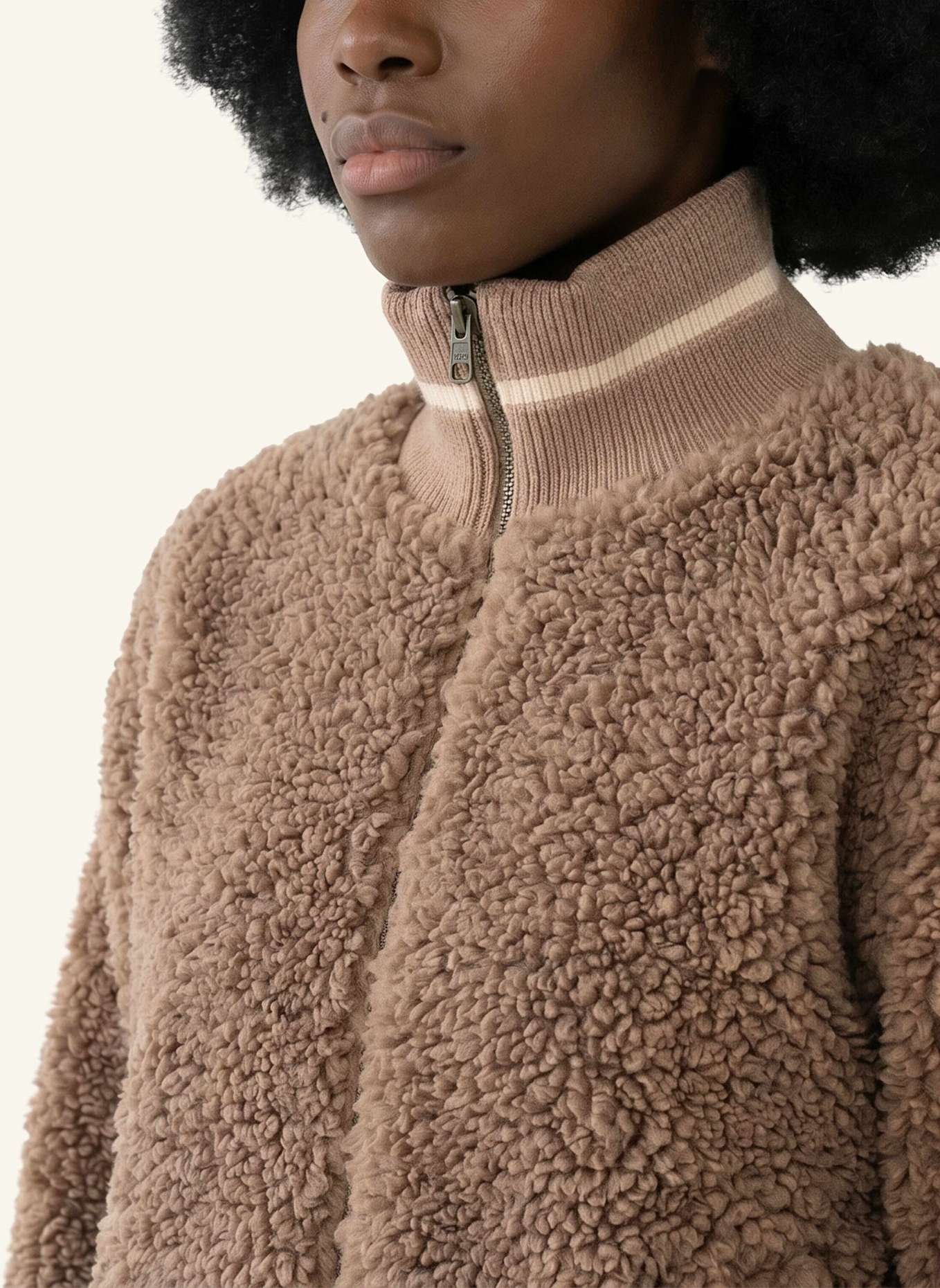 No.1 Como Jacke TEDDYFELL-JACKE POPPI: BEIGE