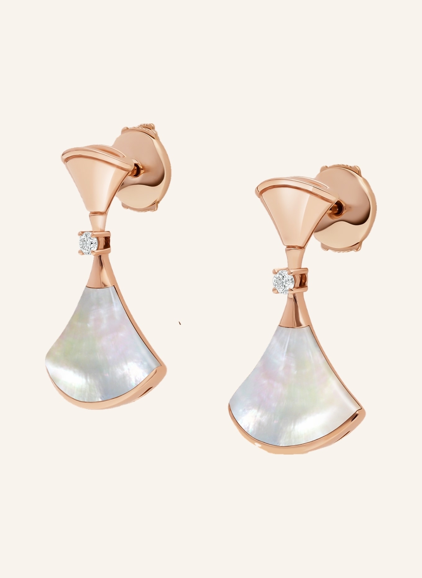 BVLGARI Ohrring DIVAS’DREAM aus 18 Karat Roségold, Diamanten und Perlmutt, Farbe: ROSÉGOLD/ WEISS (Bild 2)