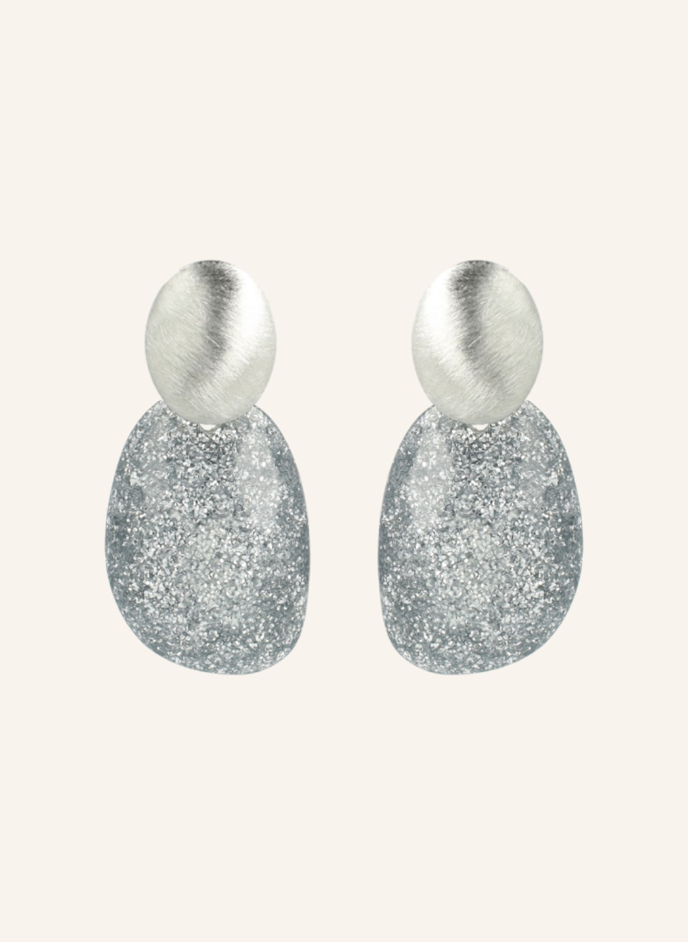 LOTT.gioielli Ohrringe LITTLE SARA ASYMMETRIC SILVER GLITTER OVAL by GLAMBOU, Farbe: SILBER (Bild 1)