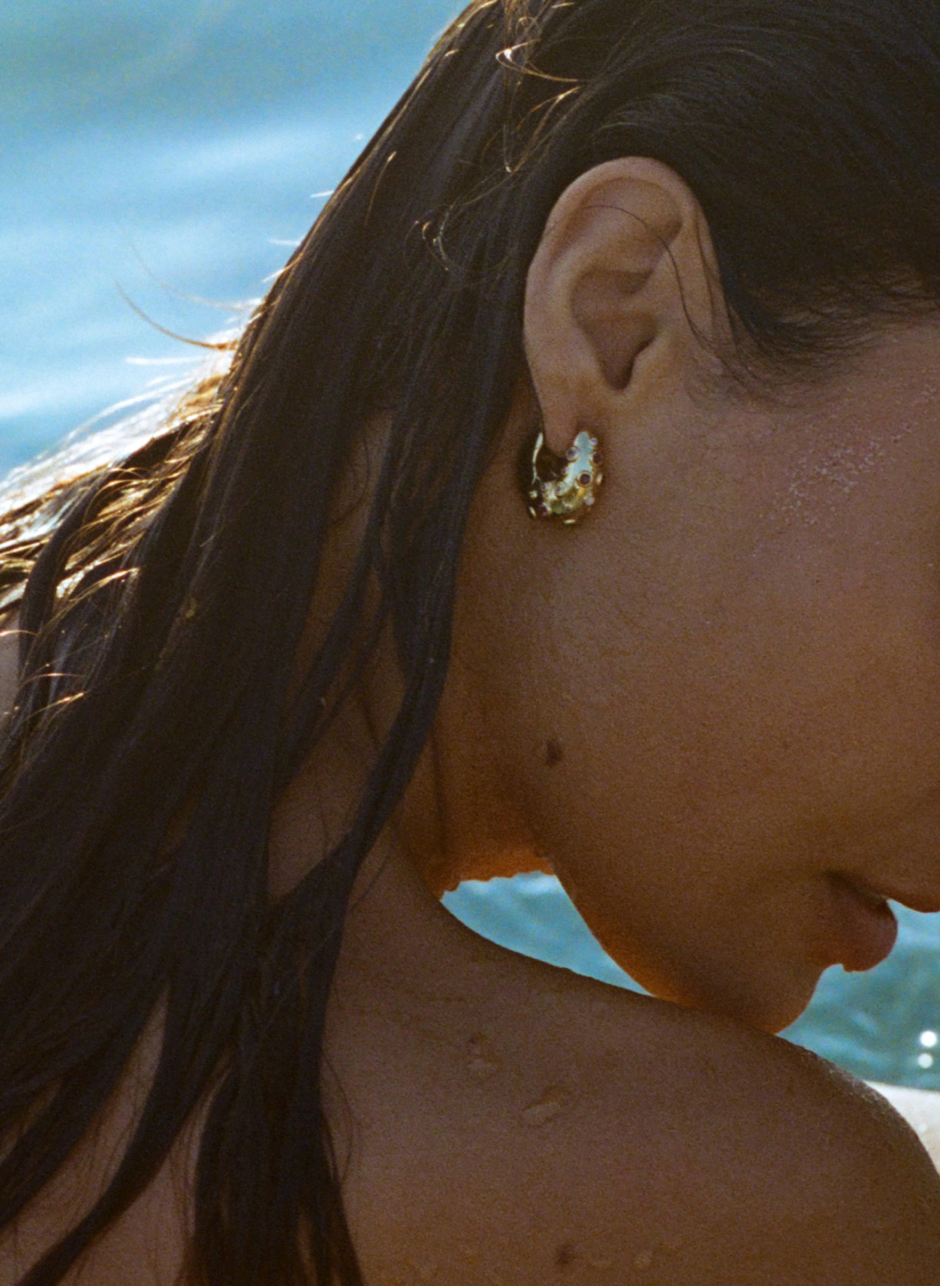 ANNI LU Ohrringe CRYSTAL BAY by GLAMBOU in gold