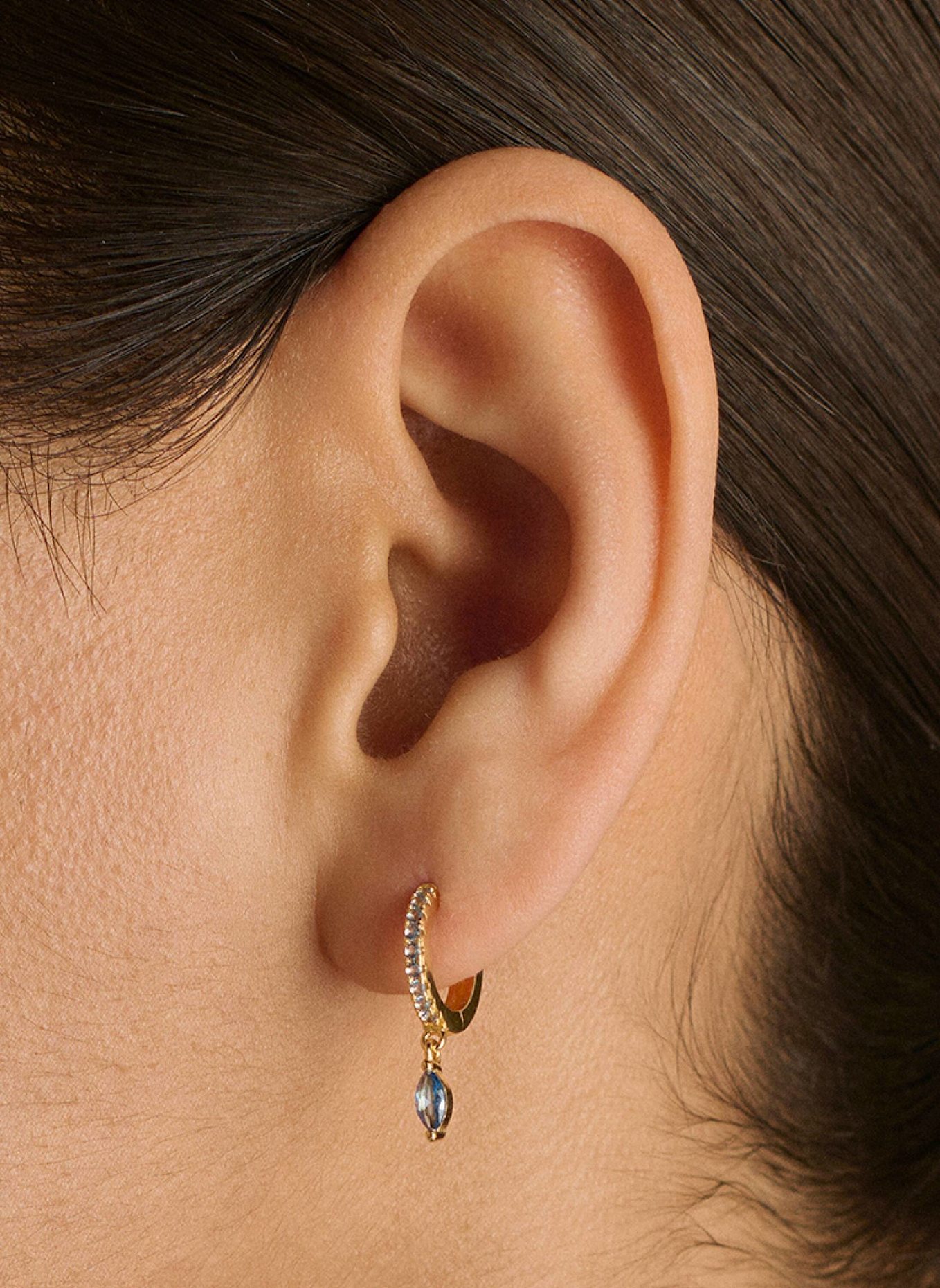 OHH LUILU Ohrhänger KYLEE PETAL HOOPS AQUA by GLAMBOU: BLAU