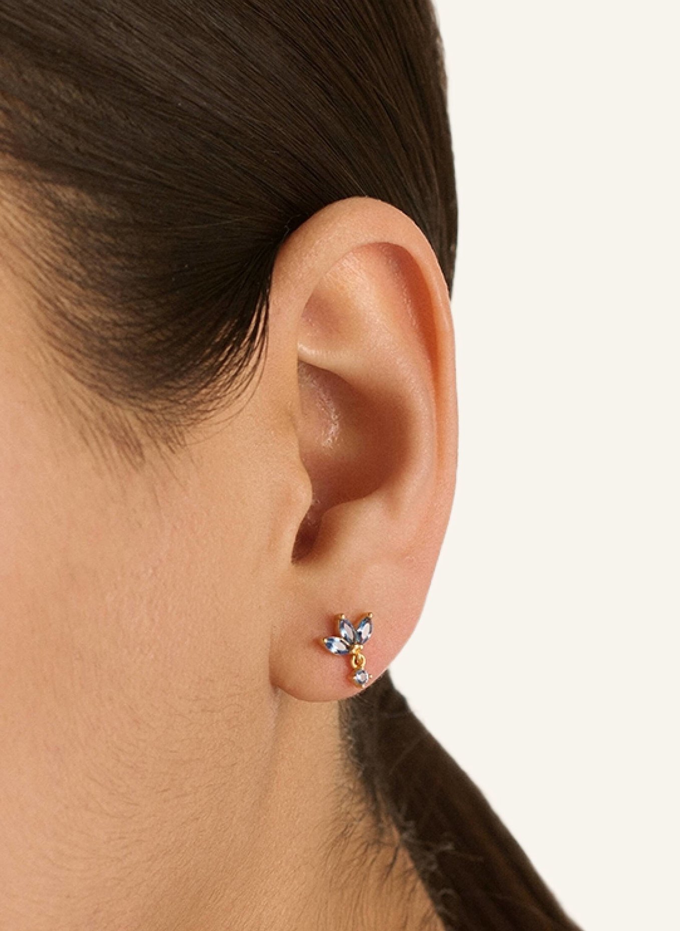 OHH LUILU Ohrhänger KYLEE LOTUS STUDS AQUA by GLAMBOU: BLAU