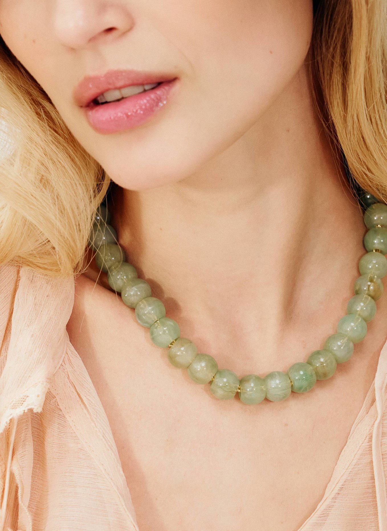 VANESSA BARONI Halskette MINI BEADS NECKLACE JADE by GLAMBOU: GRÜN