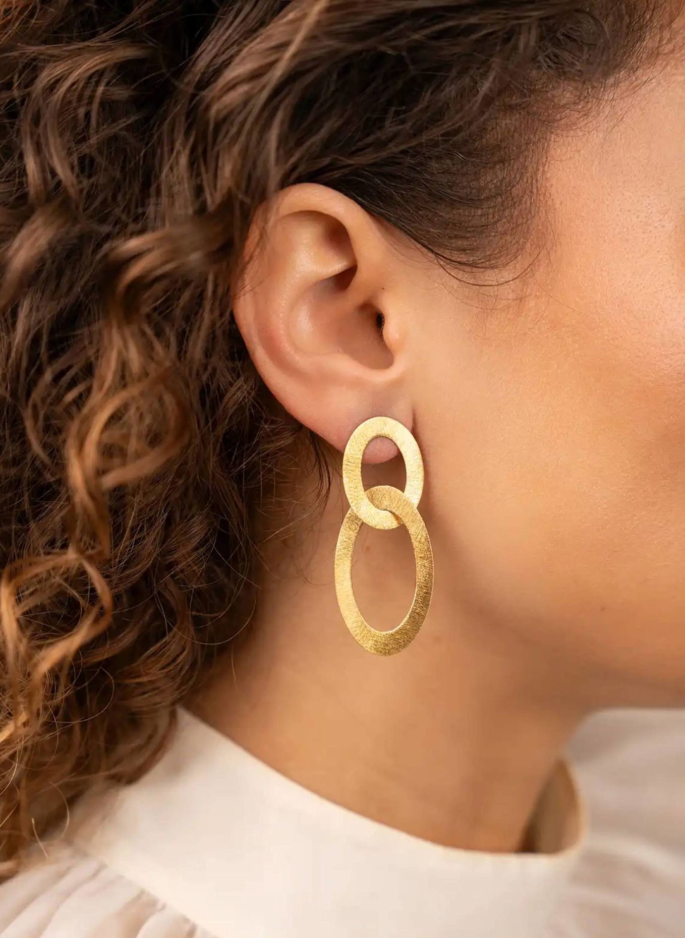 LOTT.gioielli Ohrhänger CLASSIC EARRINGS DOUBLE OVAL SATIN by GLAMBOU: GOLD