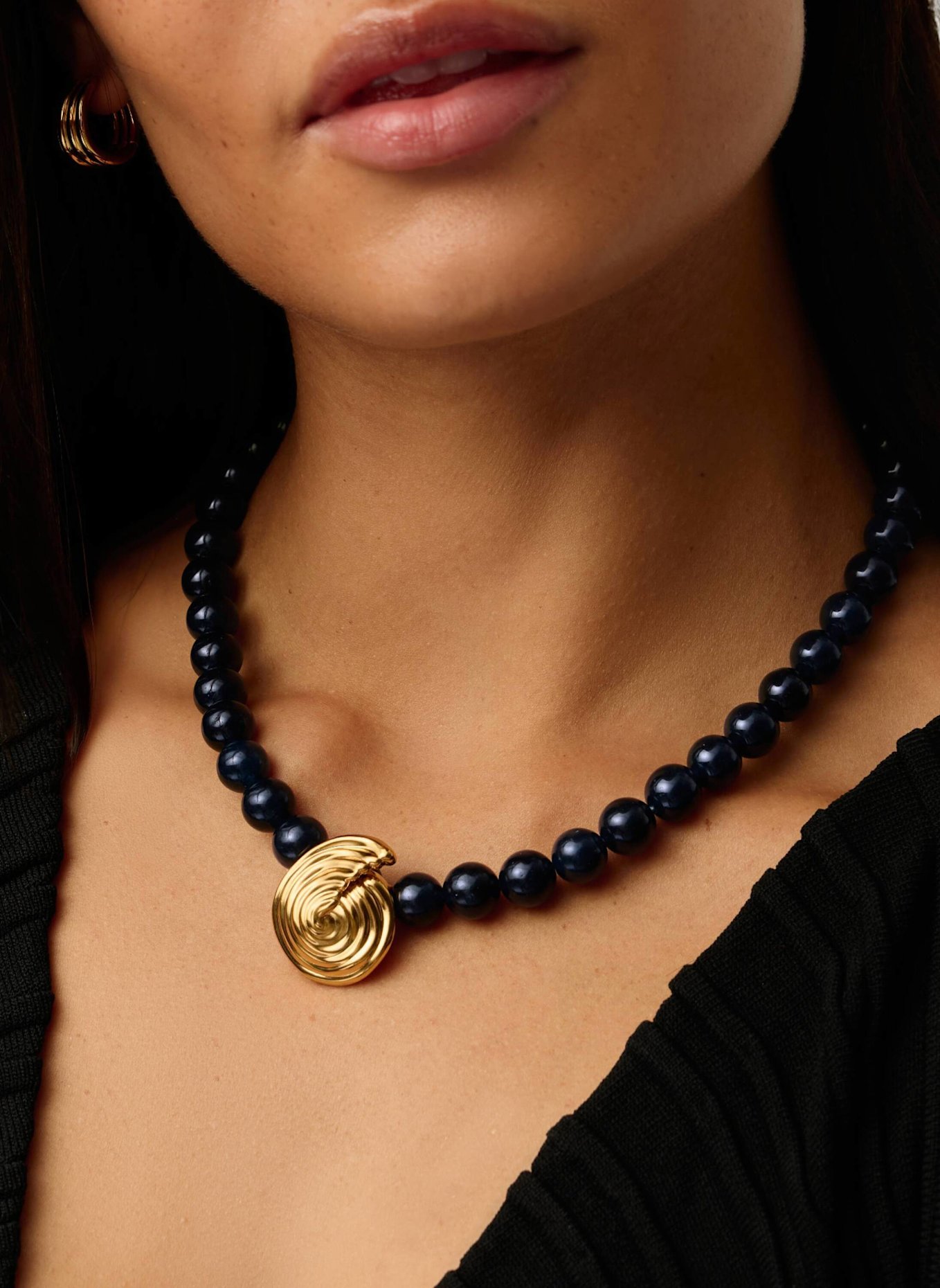 MISSOMA Halsketten SPIRAL GEMSTONE BEADED PENDANT NECKLACE by GLAMBOU: GOLD