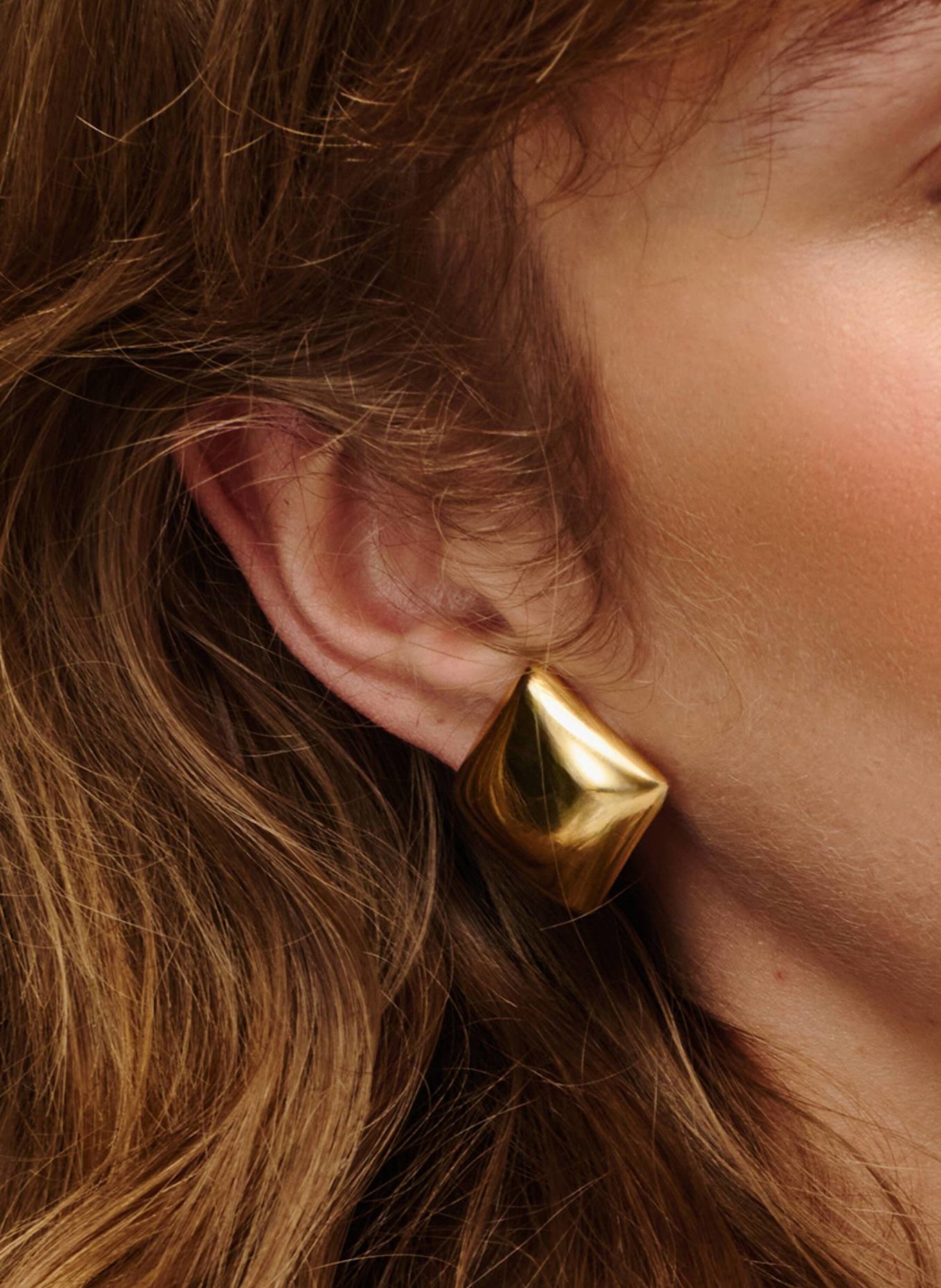 Pompidou Ohrclips ANJA by GLAMBOU: GOLD