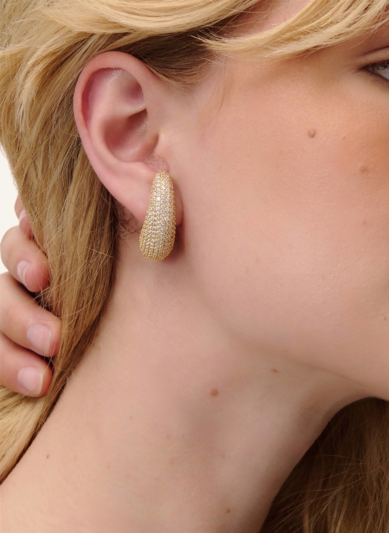 OHH LUILU Single Ohrring AMARA PAVé STUD by GLAMBOU: GOLD