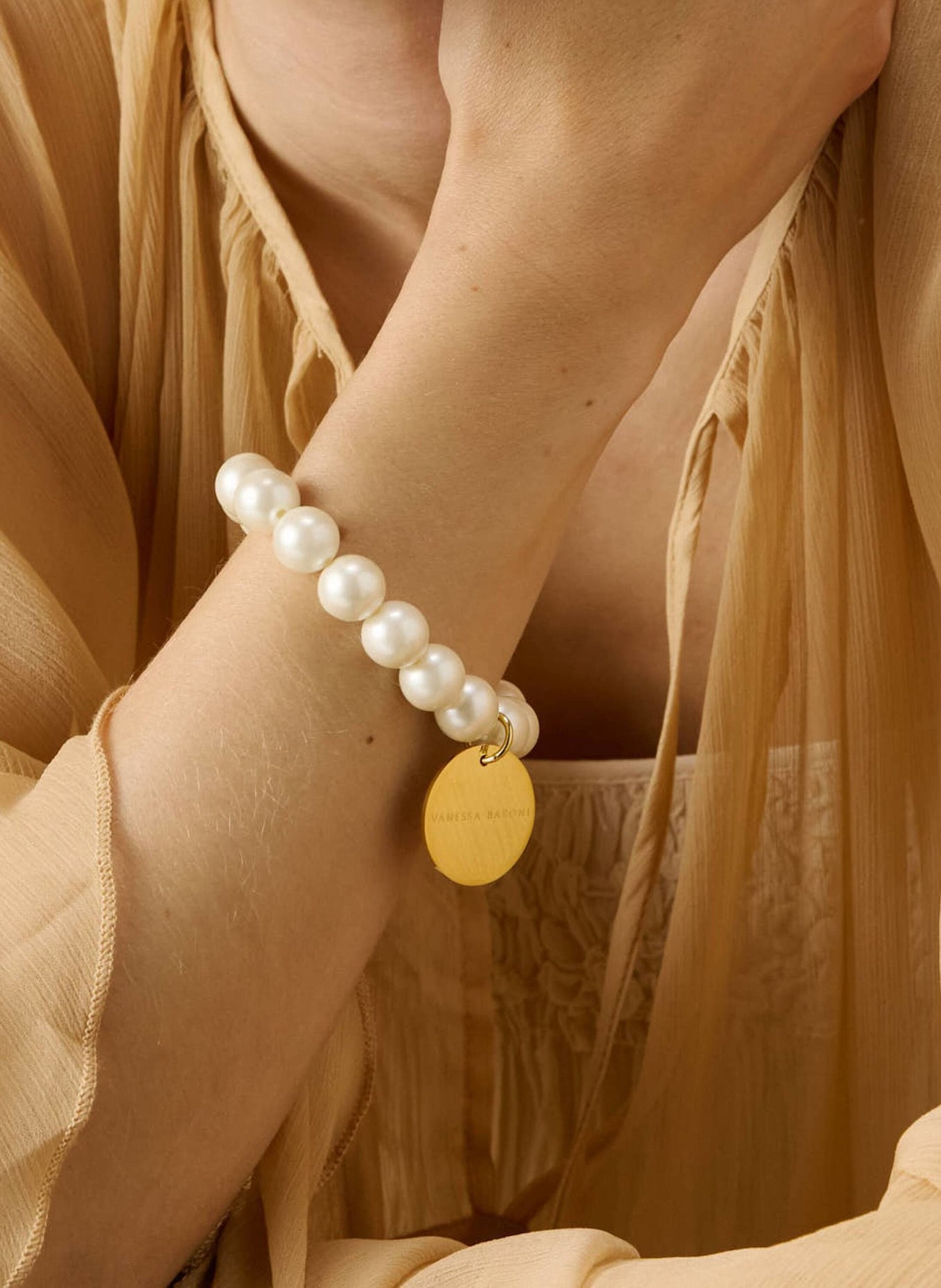 VANESSA BARONI Armband MINI BEADS FLEX BRACELET PEARL by GLAMBOU: GOLD