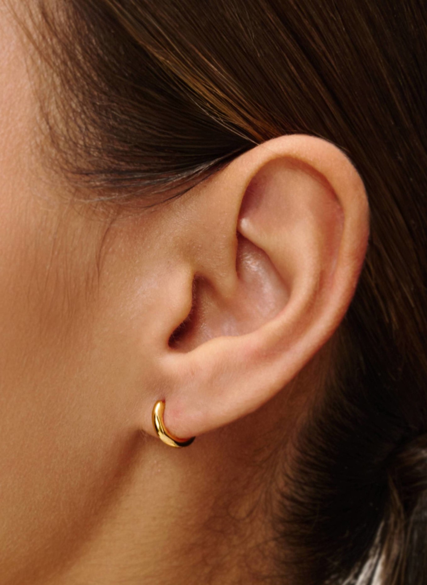 OHH LUILU Creolen SOLID HOOP MINI  by GLAMBOU: GOLD