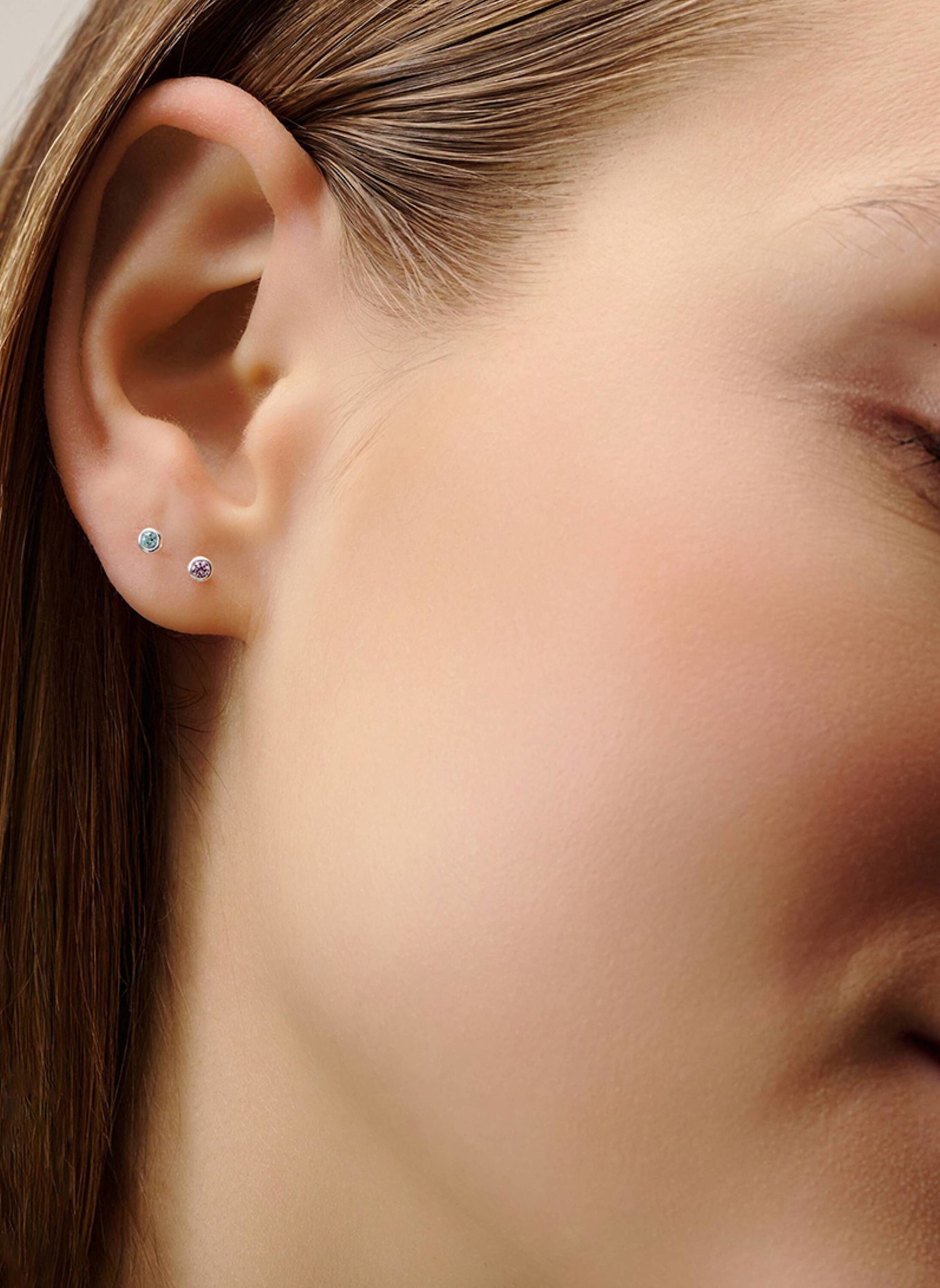 OHH LUILU Ohrstecker CRYSTAL STUDS AQUAMARINE by GLAMBOU: SILBER