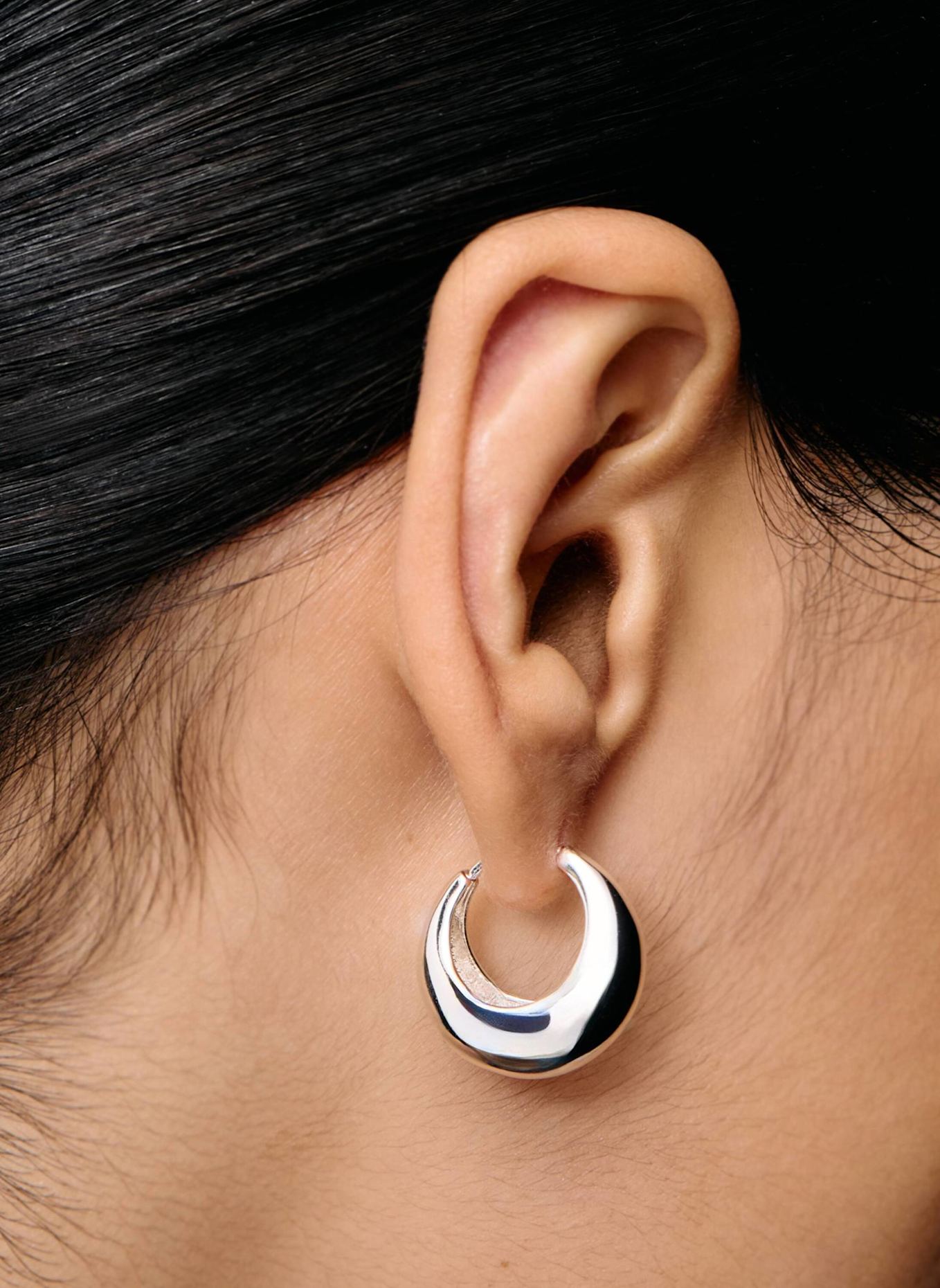 Pompidou Creolen SOFT BOLD HOOPS by GLAMBOU: SILBER