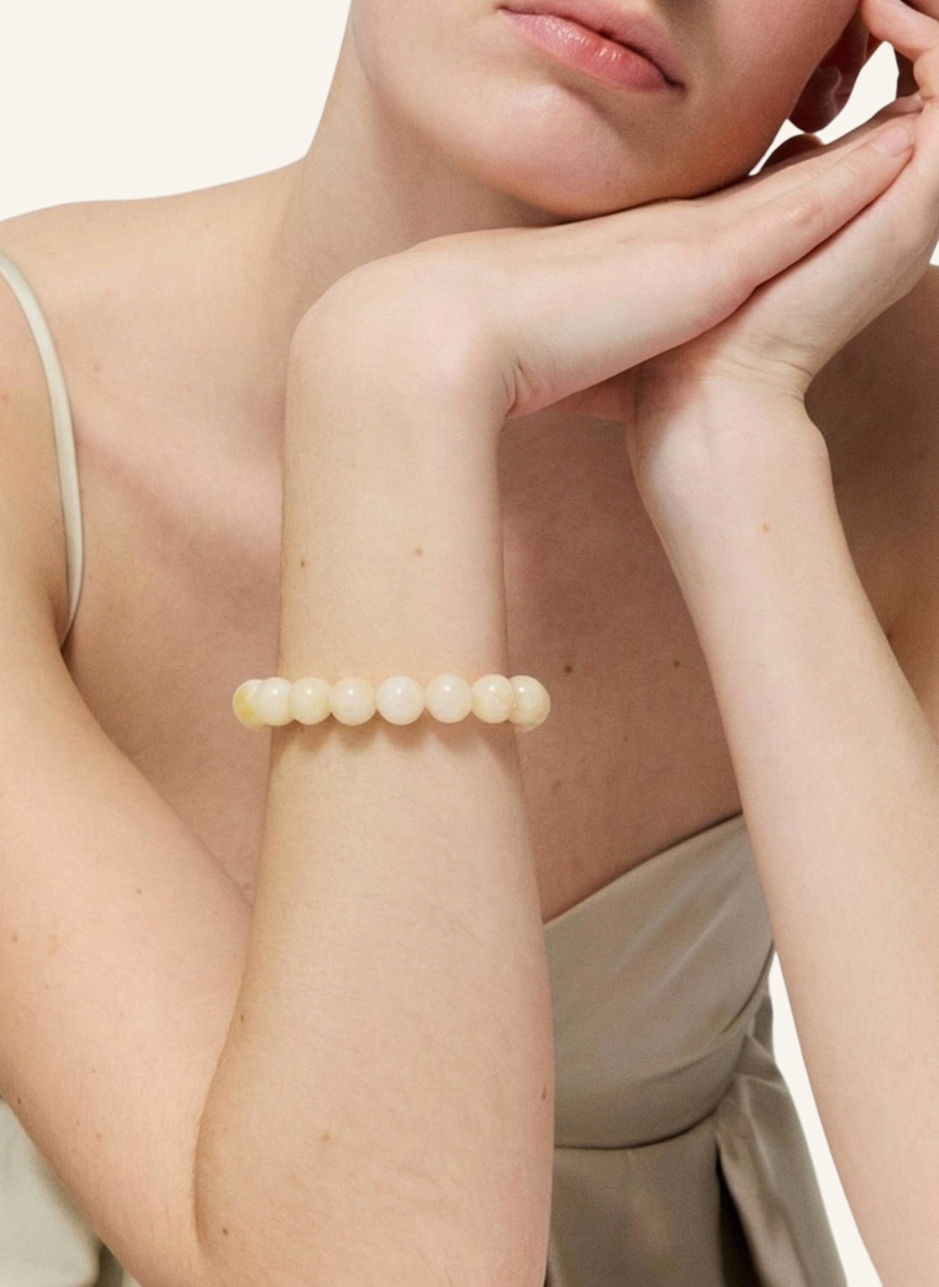 VANESSA BARONI Armbänder MINI BEADS FLEX BRACELET LATTE MARBLE by GLAMBOU: GOLD