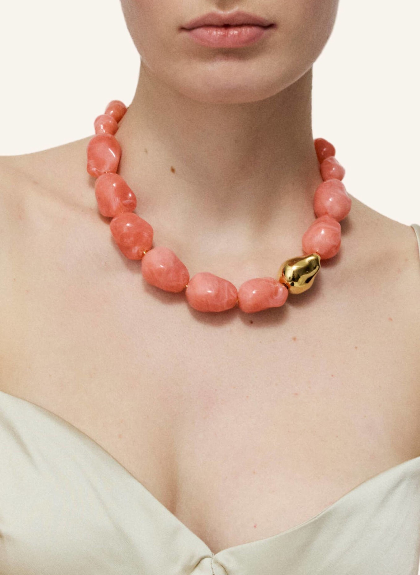 VANESSA BARONI Halsketten BIG ORGANIC PEARL NECKLACE WITH GOLD WATERMELON MARBLE by GLAMBOU: GOLD
