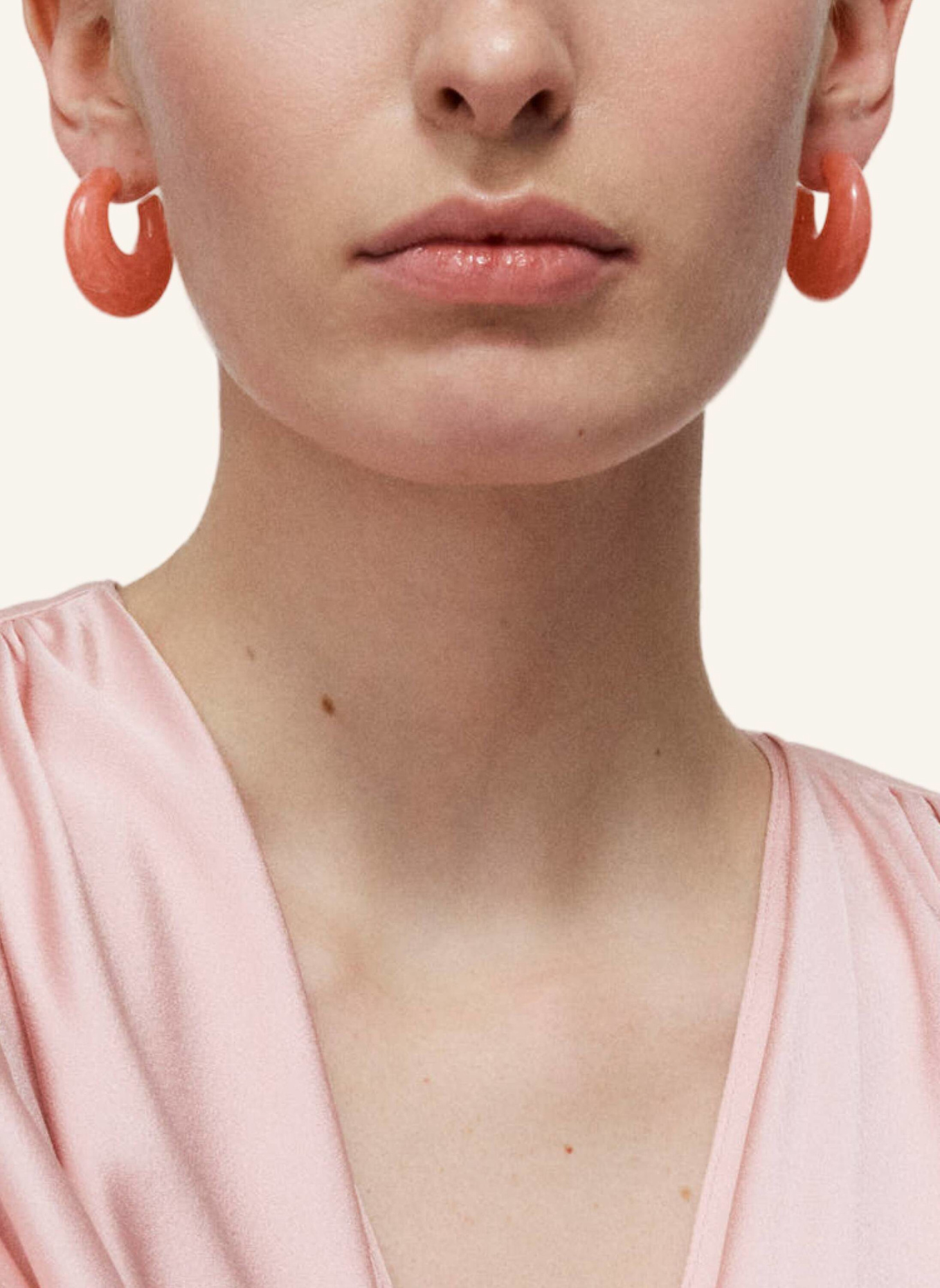 VANESSA BARONI Creolen MOON EARRING WATERMELON MARBLE by GLAMBOU: GOLD