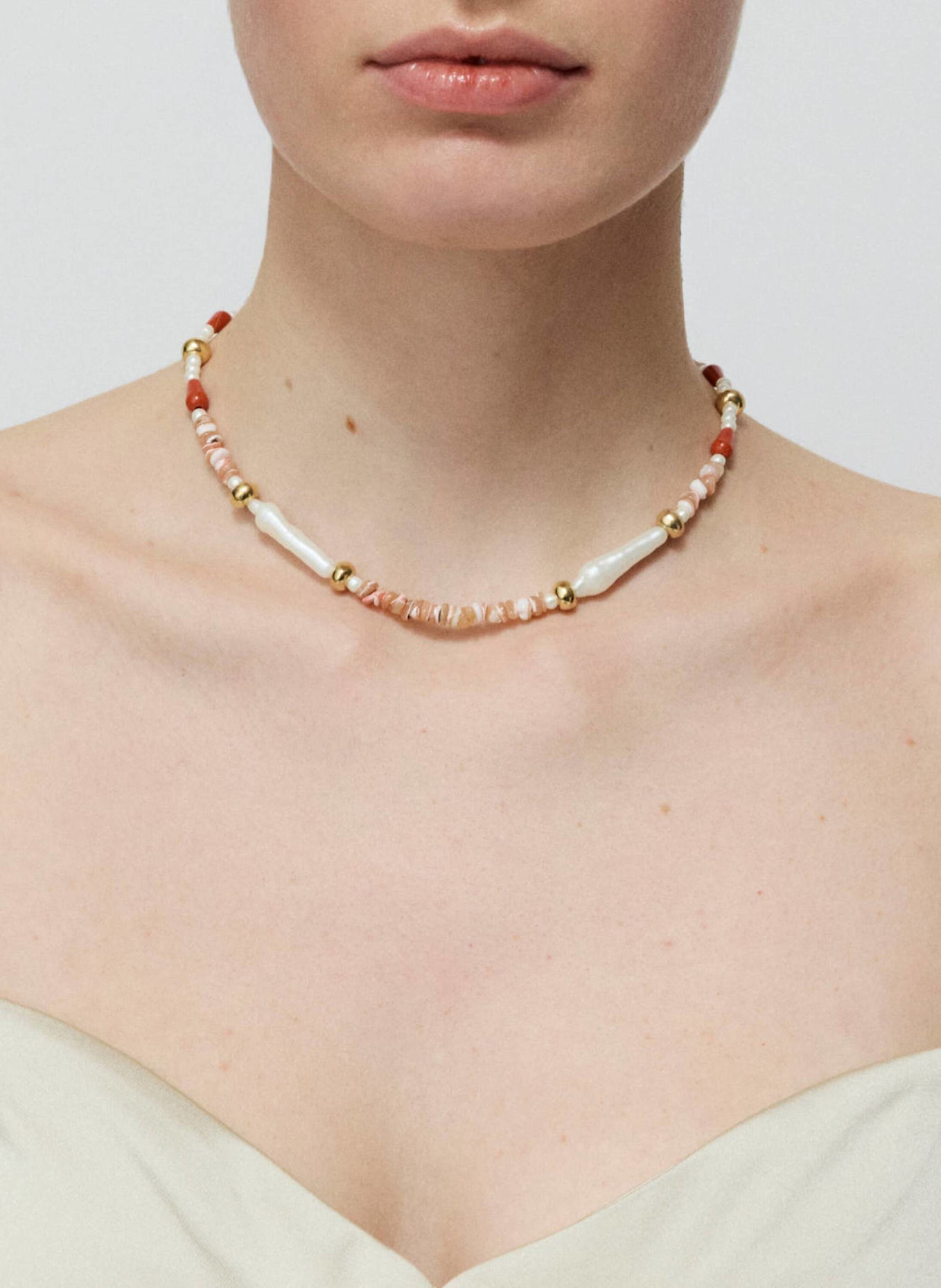 VANESSA BARONI Halsketten SHORE NECKLACE RED by GLAMBOU: GOLD