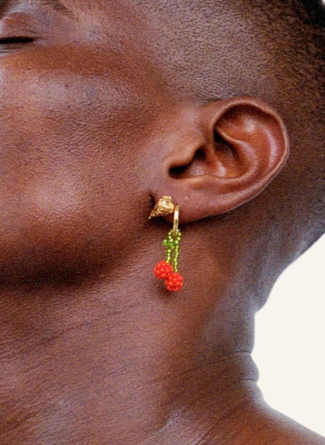 pura utz Creolen MINI CHERRY EARRING by GLAMBOU: GOLD