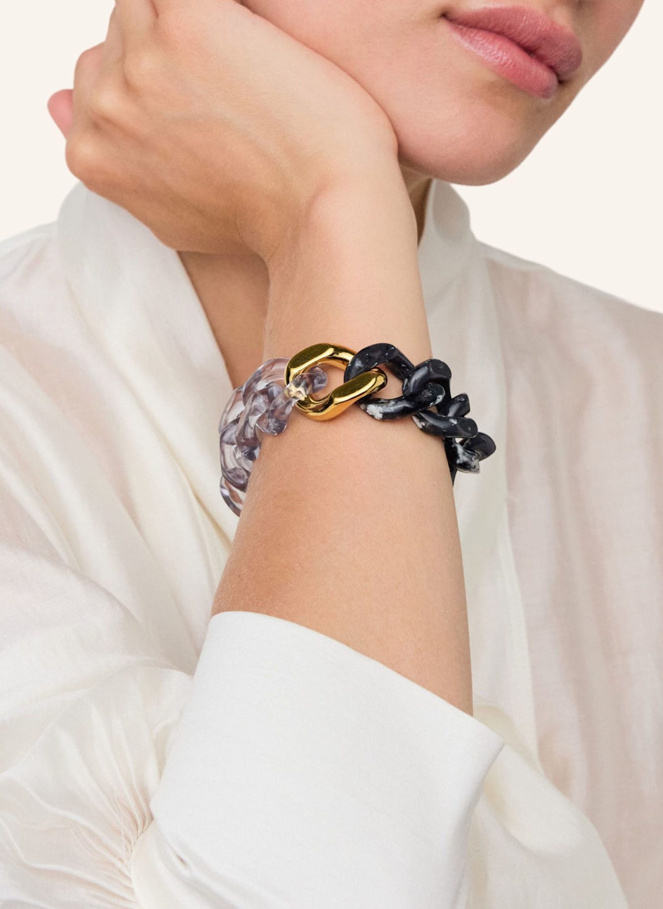 VANESSA BARONI Armbänder FLAT CHAIN 2 COLOR GOLD BLACK MARBLE AND CLEAR by GLAMBOU: GOLD
