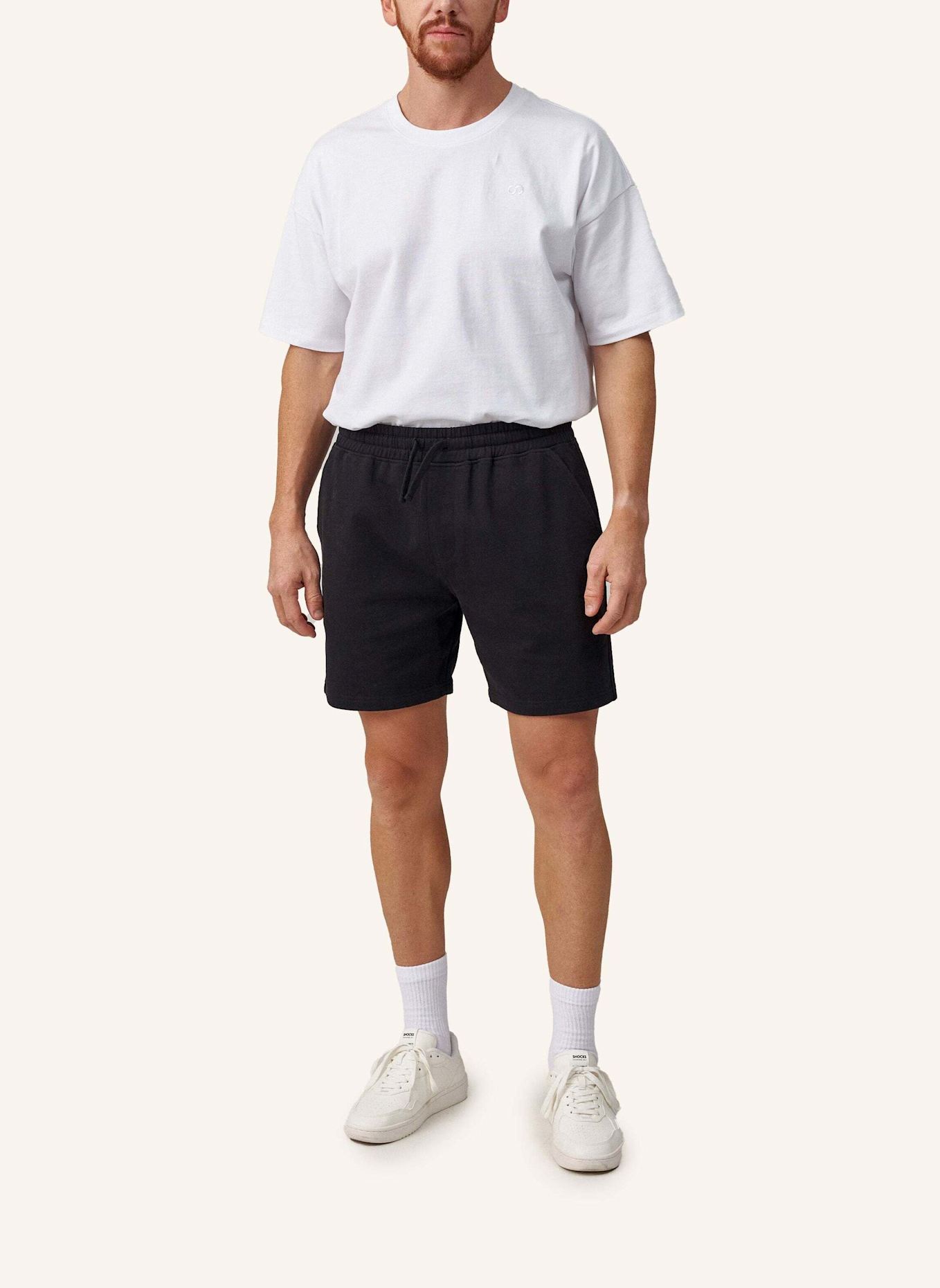 SNOCKS Sweatshorts: SCHWARZ