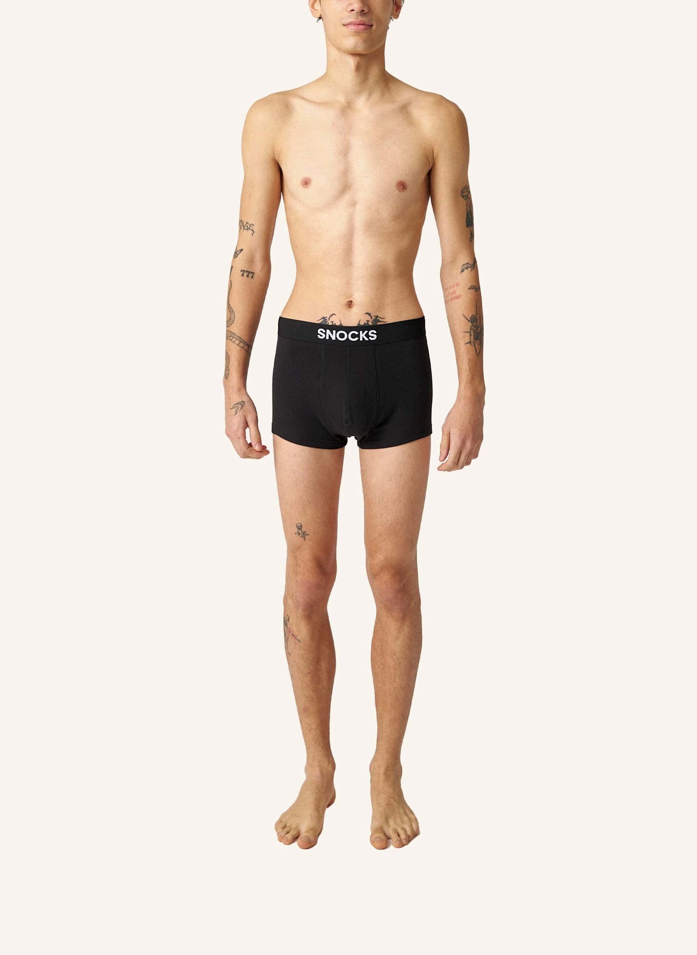 SNOCKS Kurze Trunks: SCHWARZ