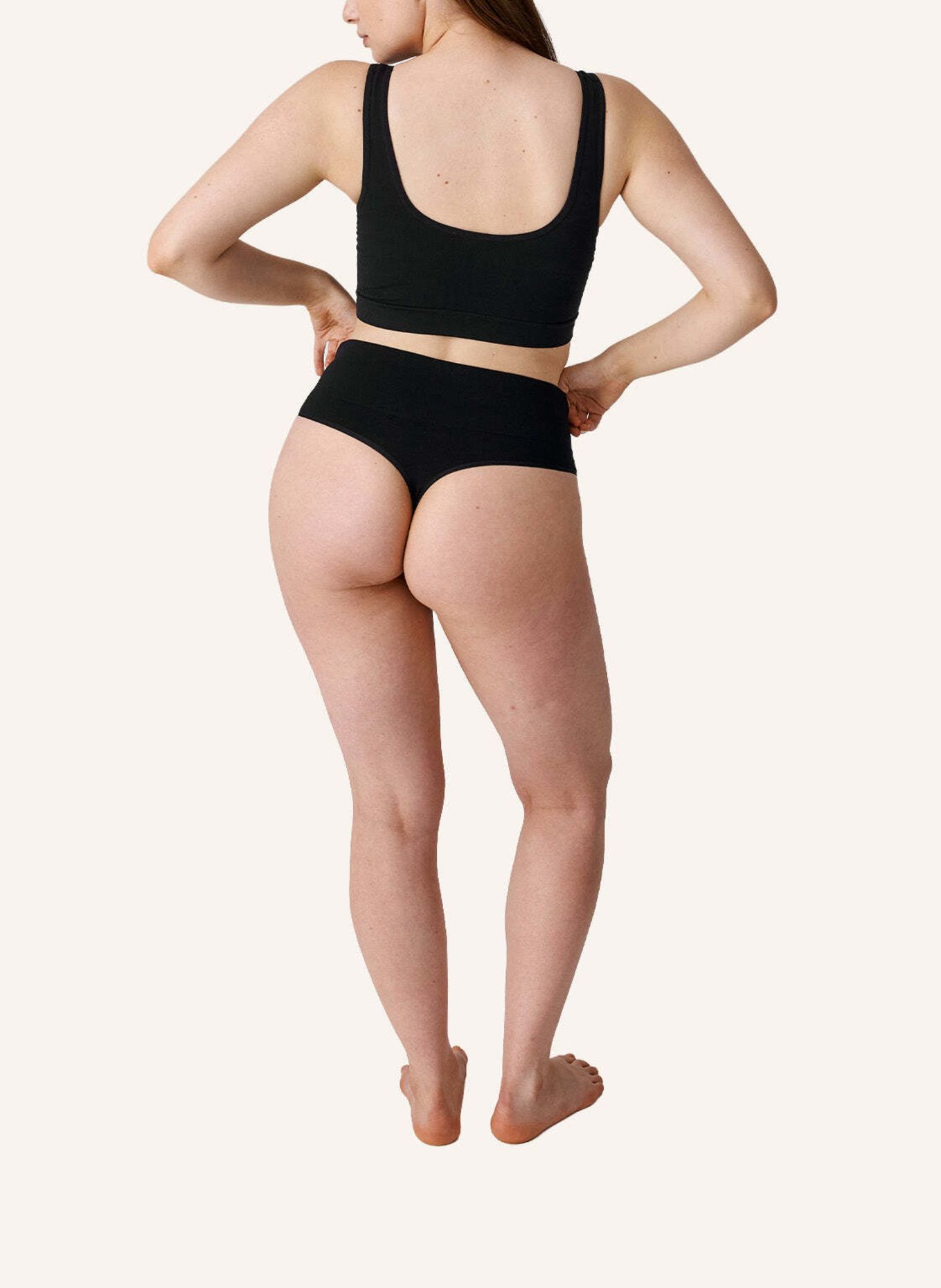 SNOCKS Shaping Tanga: SCHWARZ