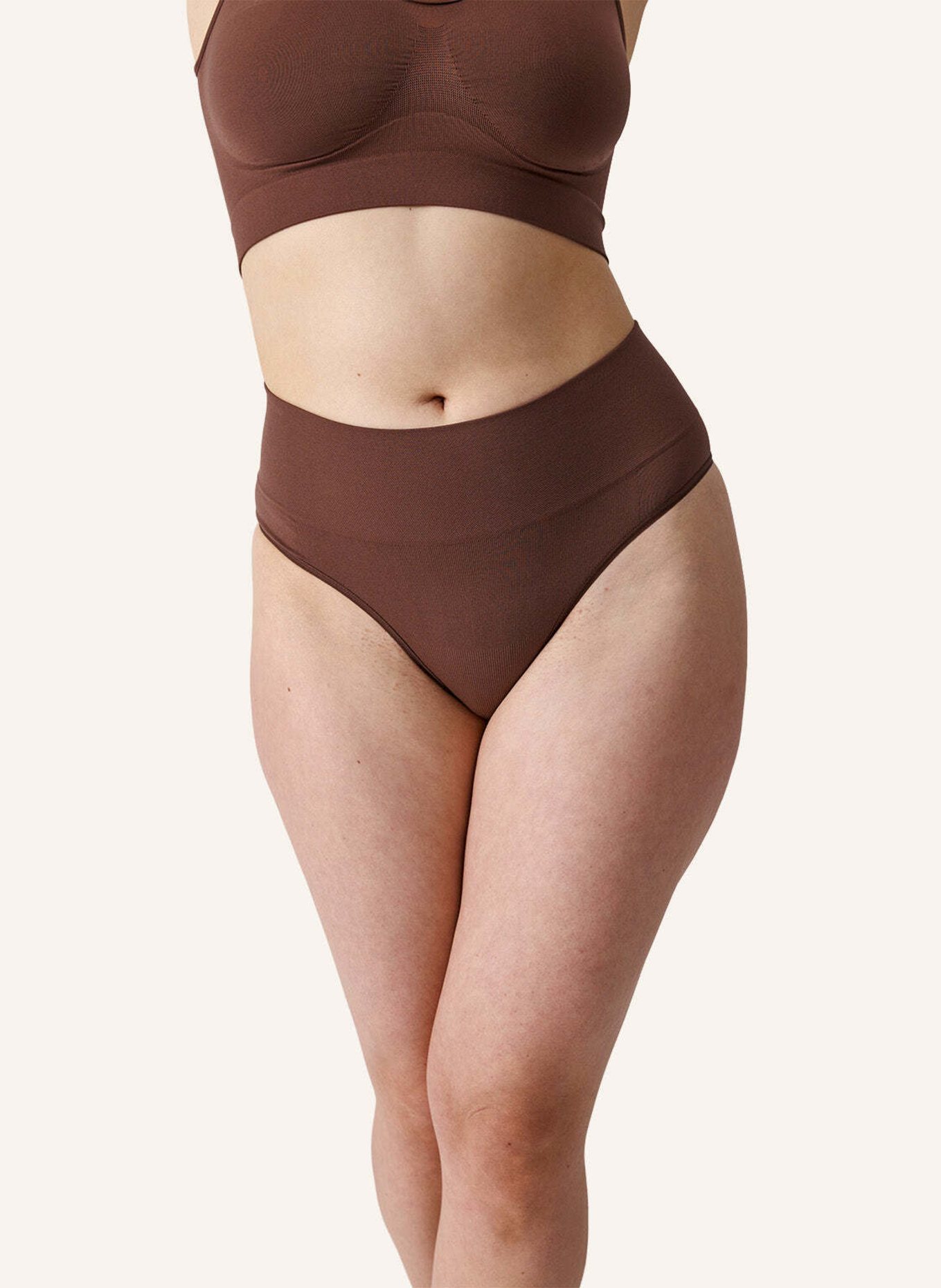 SNOCKS Shaping Tanga: BRAUN