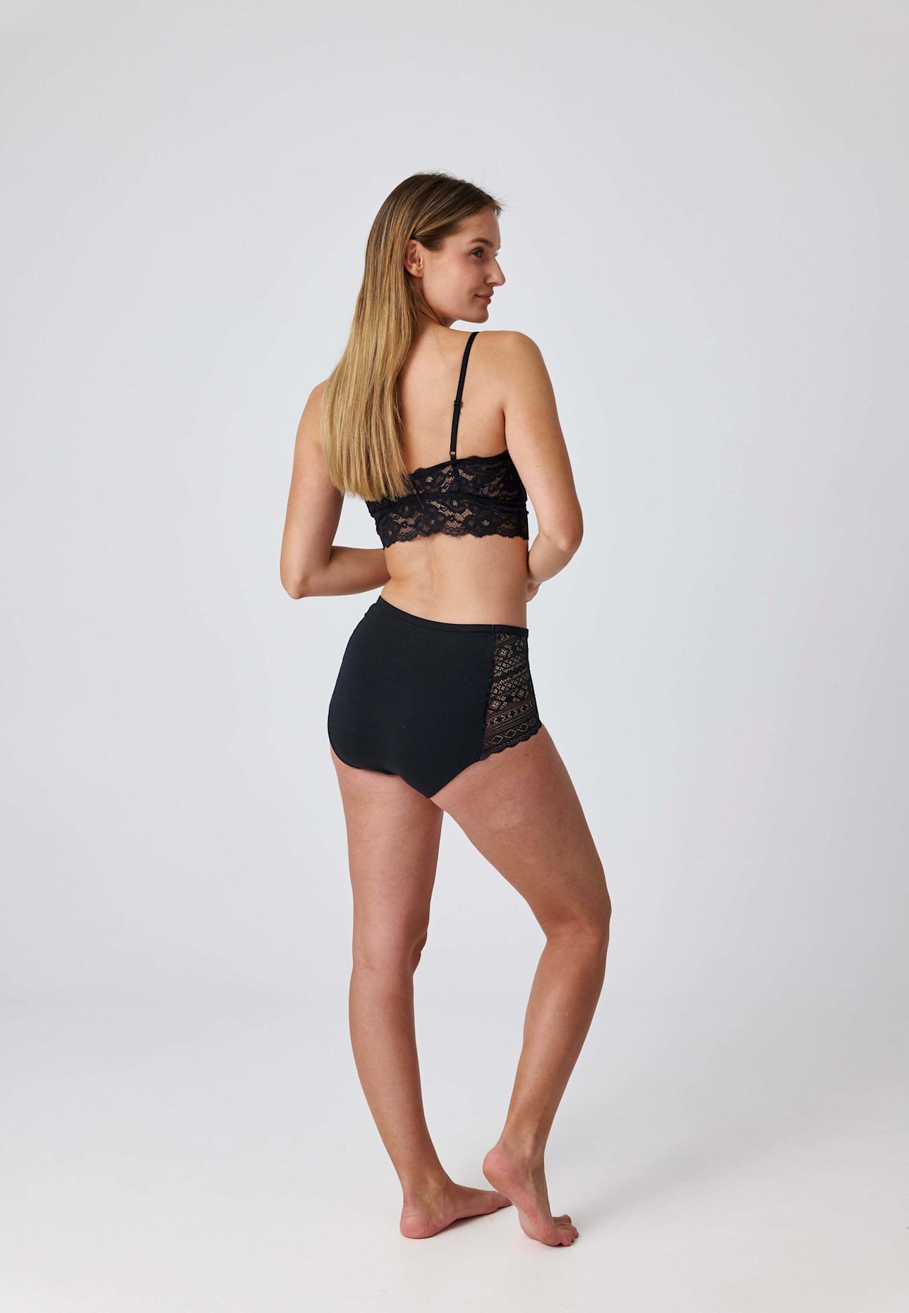 SNOCKS High Waist Hipster Panties mit Spitze: LILA/ ROT/ SCHWARZ