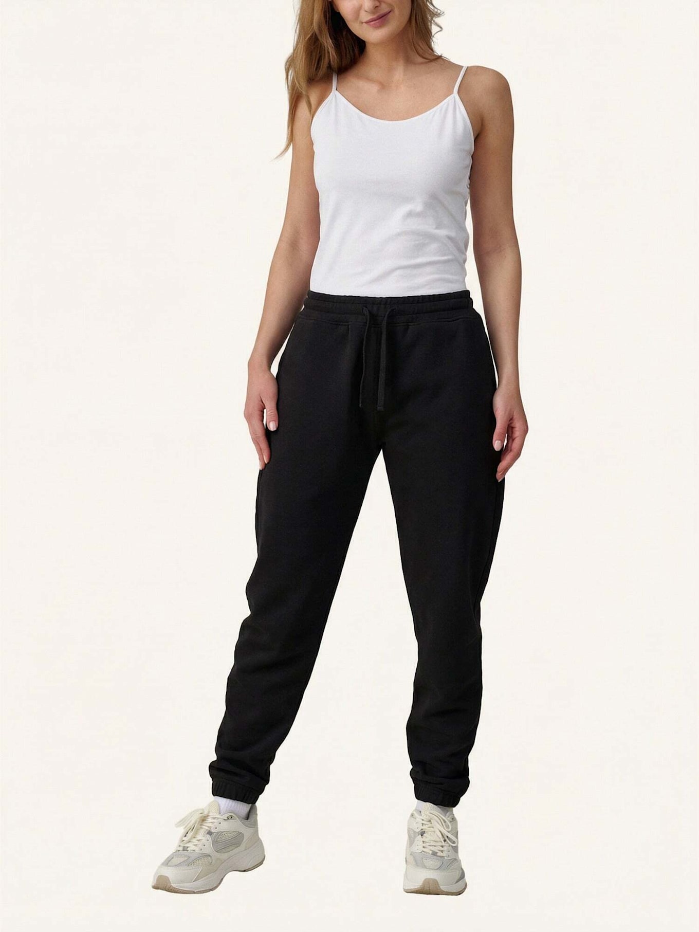 SNOCKS Sweatpants Damen: SCHWARZ