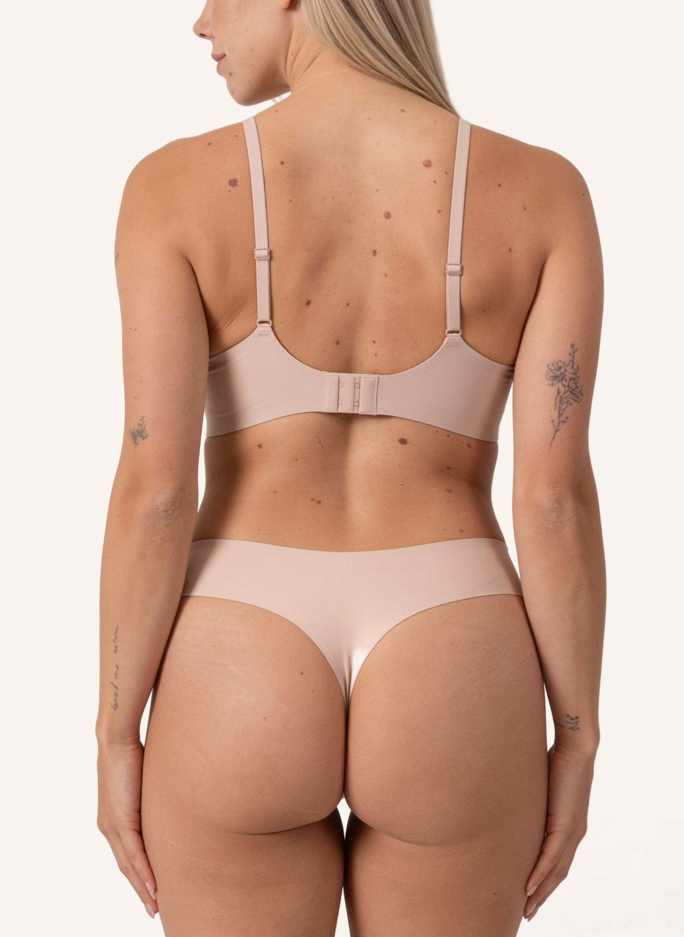 SNOCKS Microfiber Seamless Tanga: BEIGE